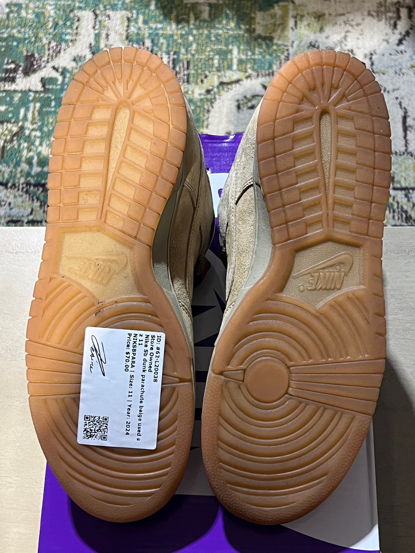 Nike Sb dunk parachute beige used sz 11