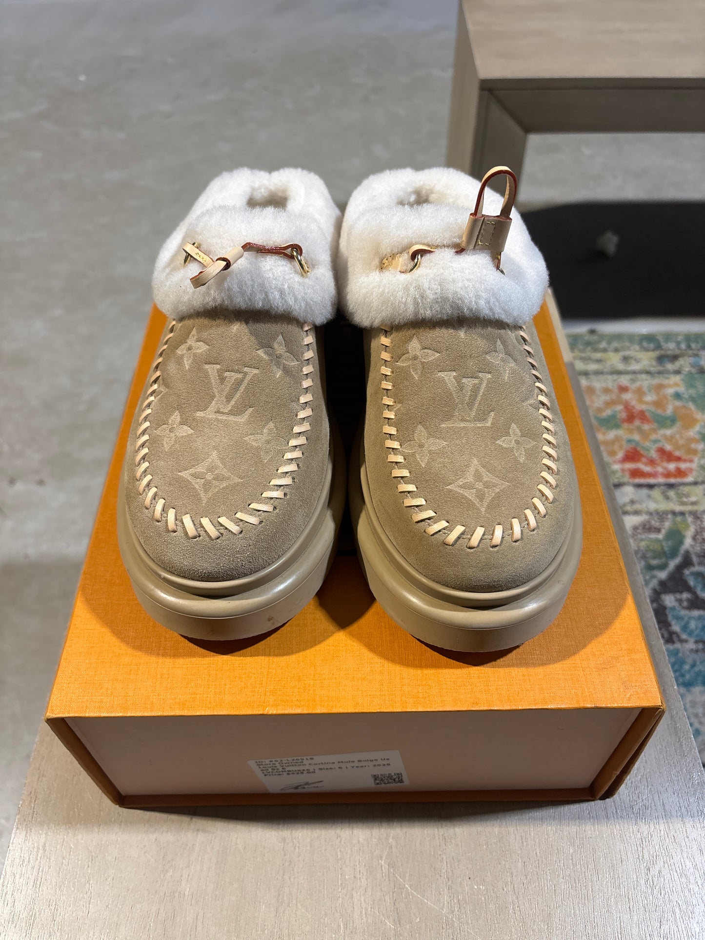 Louis Vuitton Cortina Mule Beige Used Sz 6