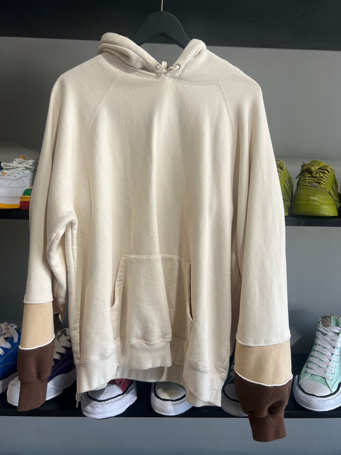SUPREME BROWN AND CREAM PANELED SWEATSHIRT