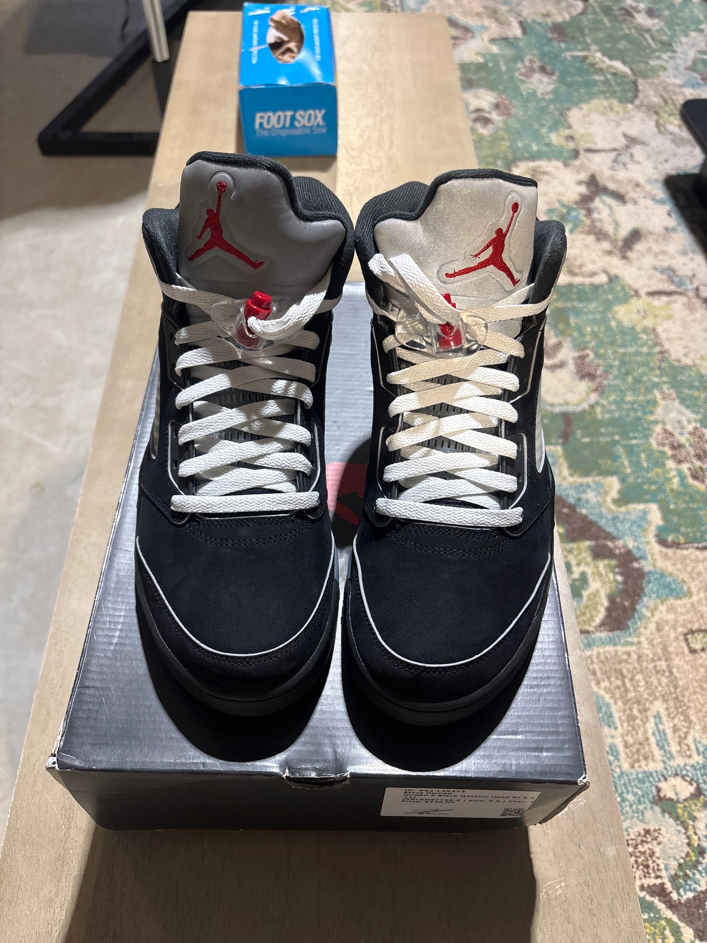 Jordan 5 Black Metallic Used Sz 9.5 (1)