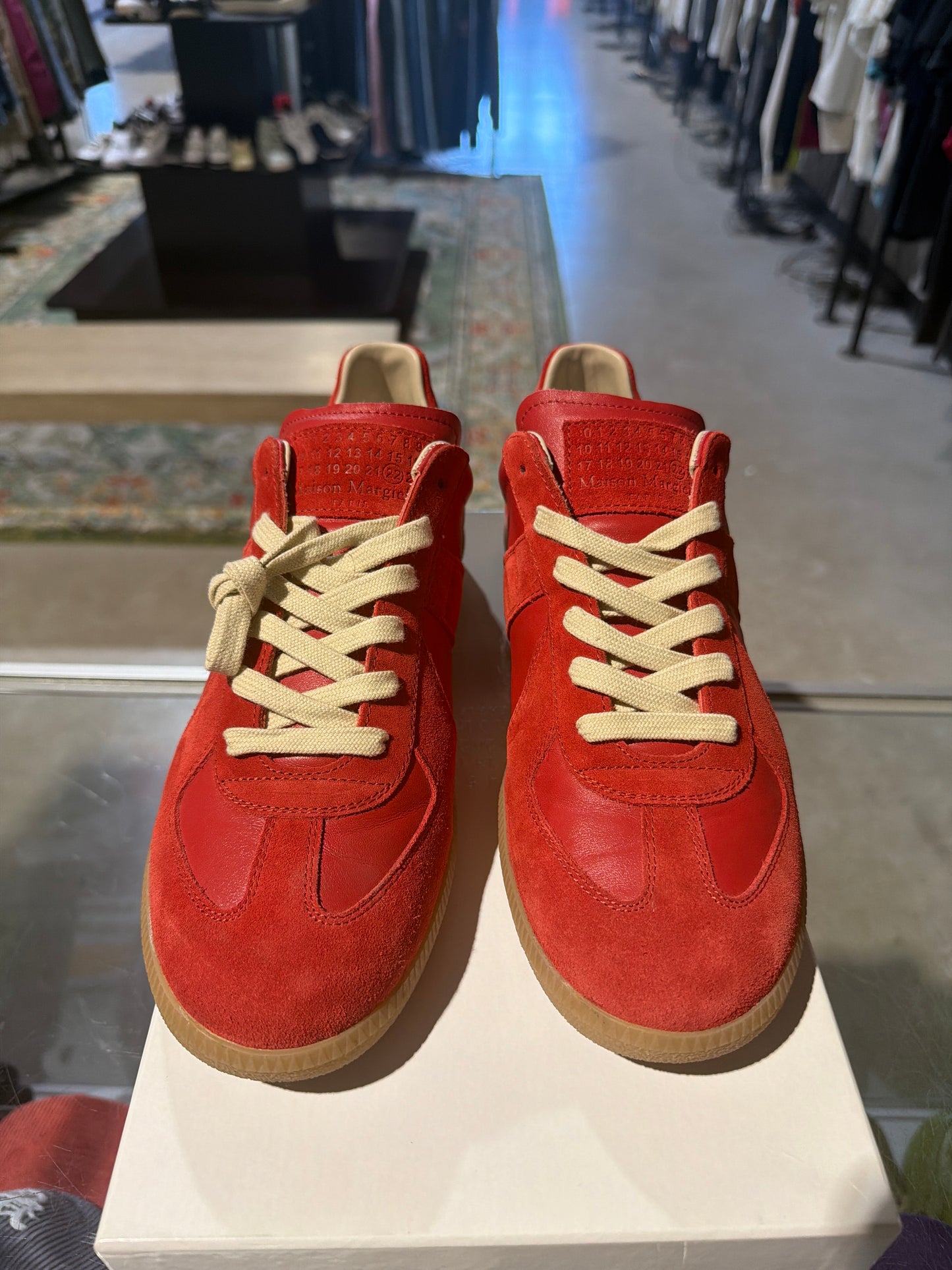 Margeila Gat Red/Gum Used Sz 10