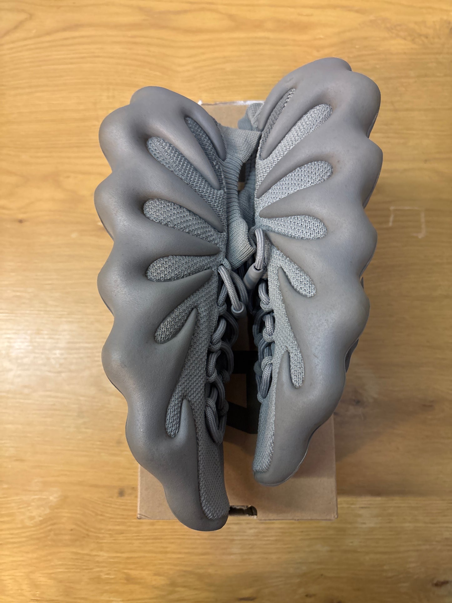 Yeezy 450 stone grey used Sz 10.5