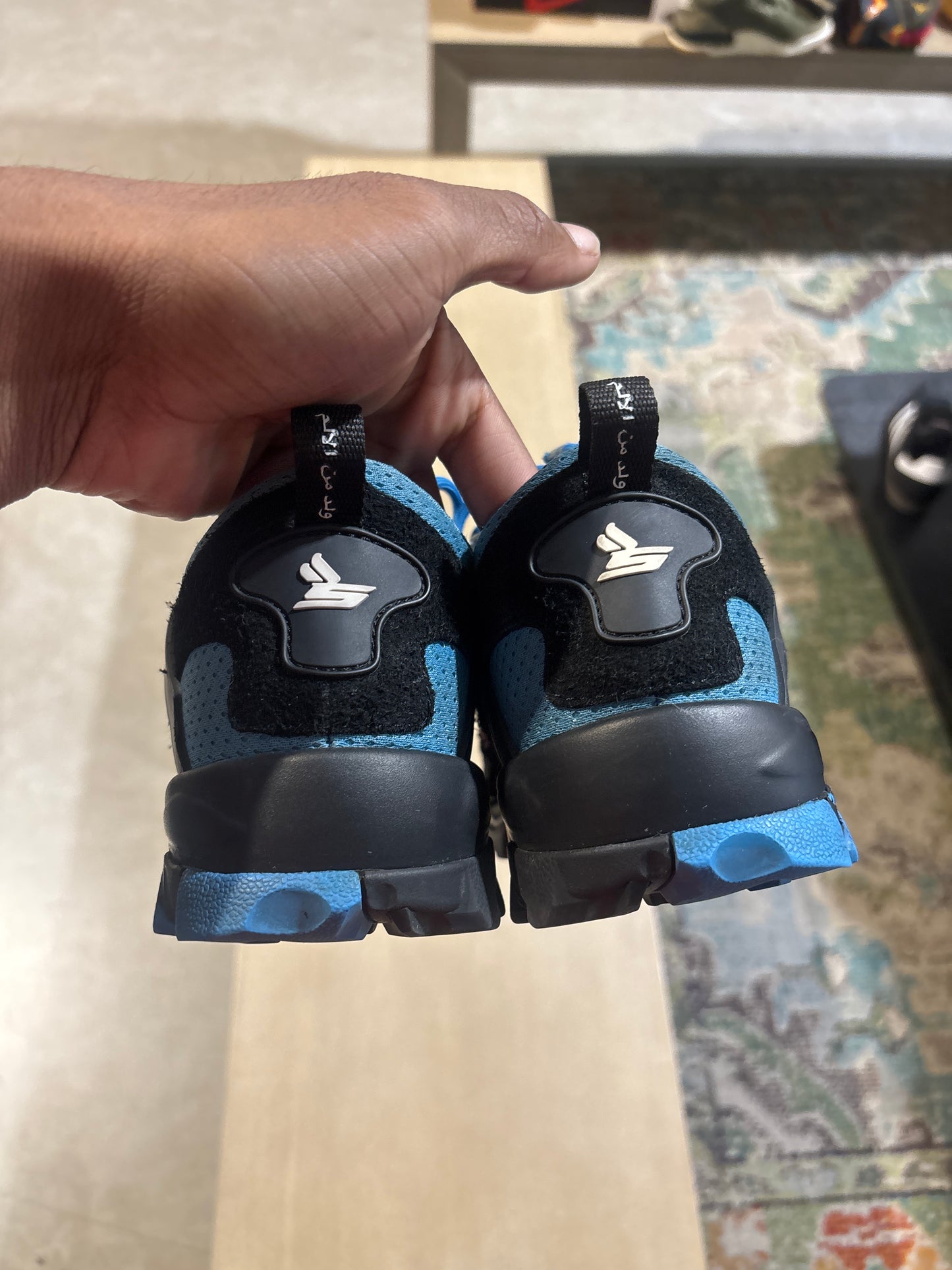 Sicko Hiking Sneaker Blue/Black Used Sz 8 NB