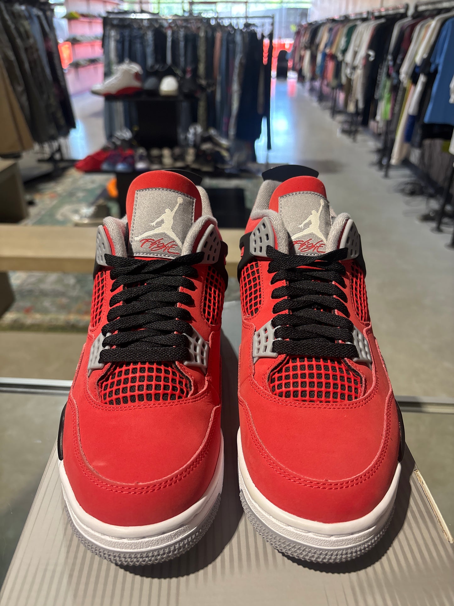 Jordan 4 Toro 2026 Used Sz 9