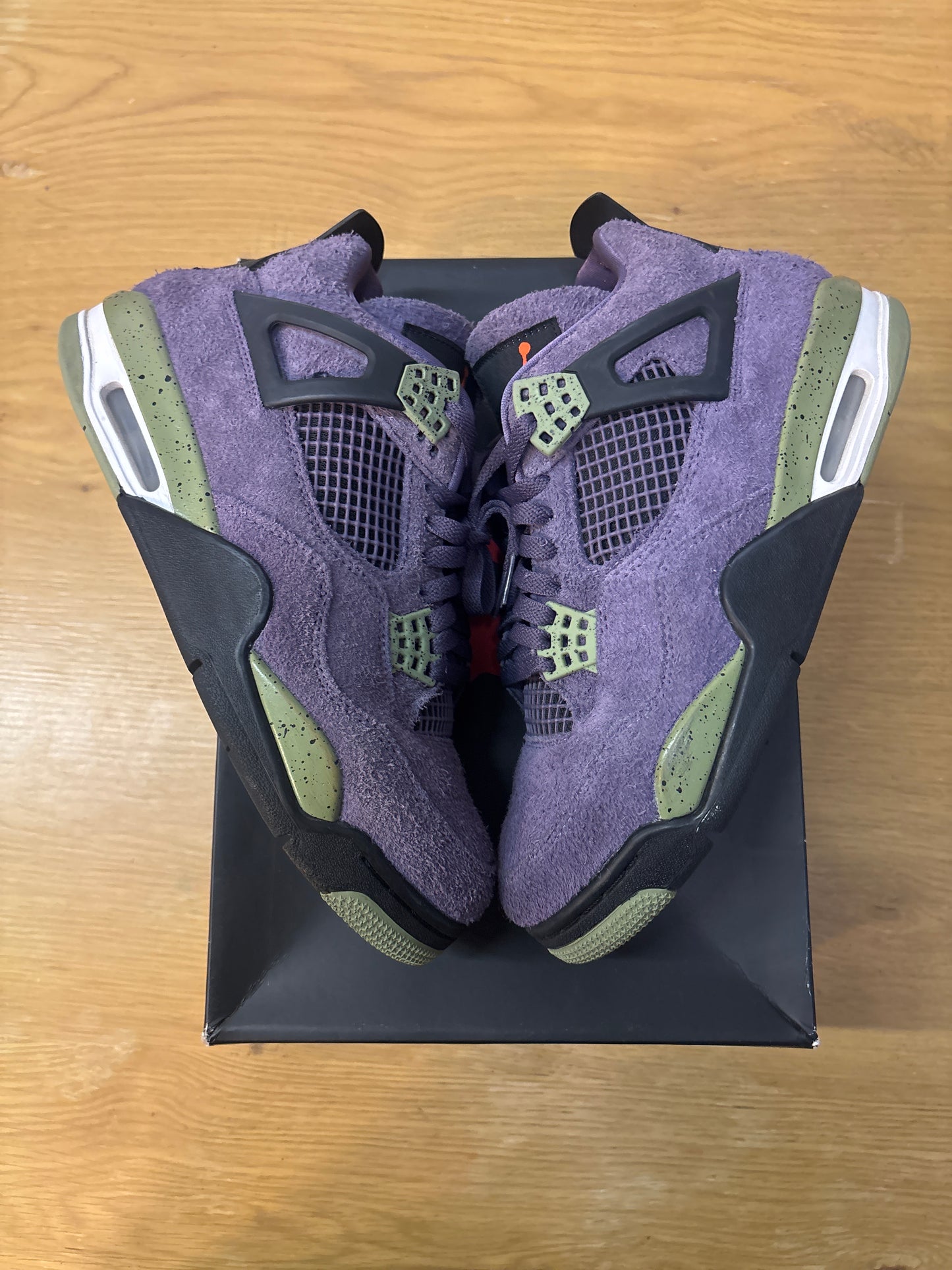 WMNS JORDAN 4 CANYON PURPLE Used Sz 10W