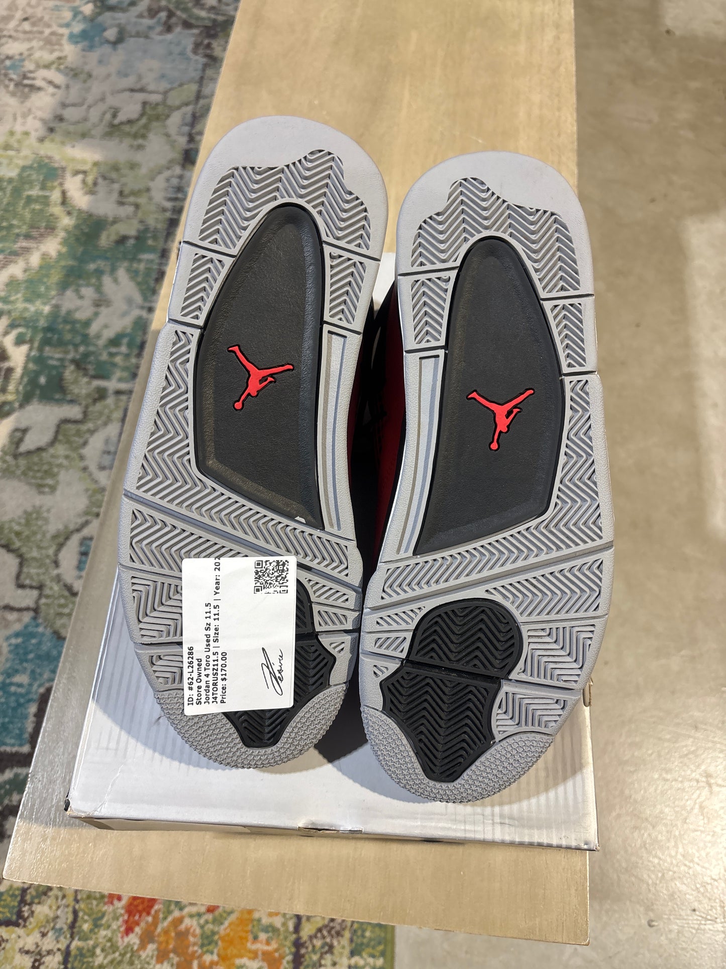 Jordan 4 Toro Used Sz 11.5