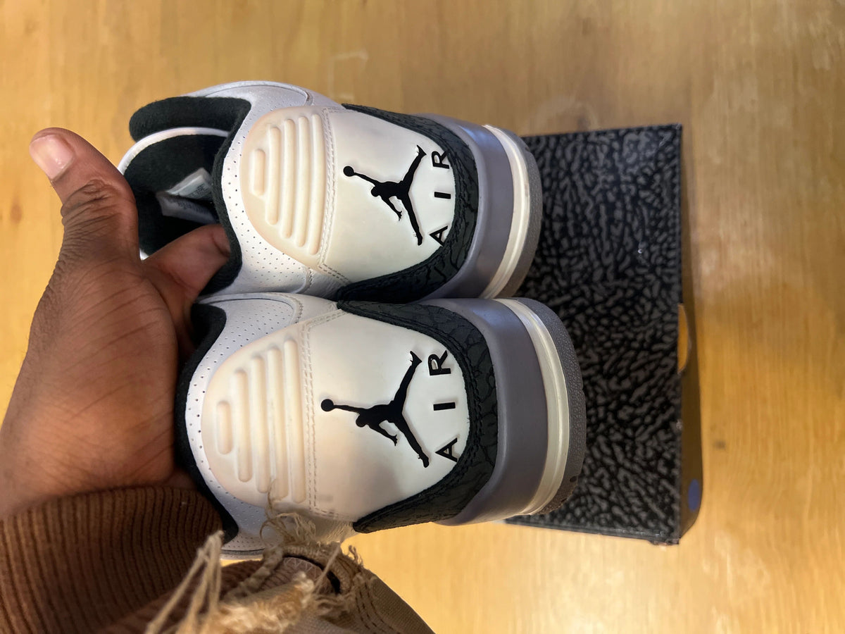 Jordan 3 Retro Cement Grey - Pre-Owned