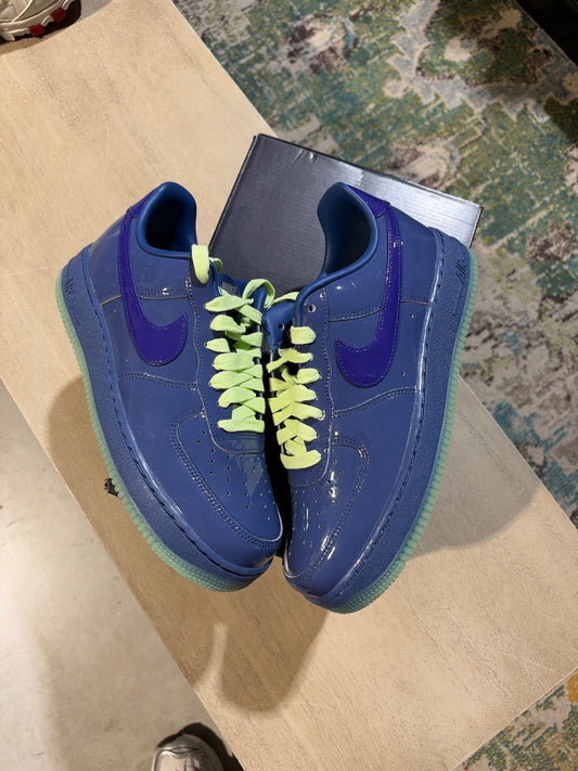 Nike Air Force 1 Low Patent Leather Mystic Navy Grape Ice - Pre-Owned