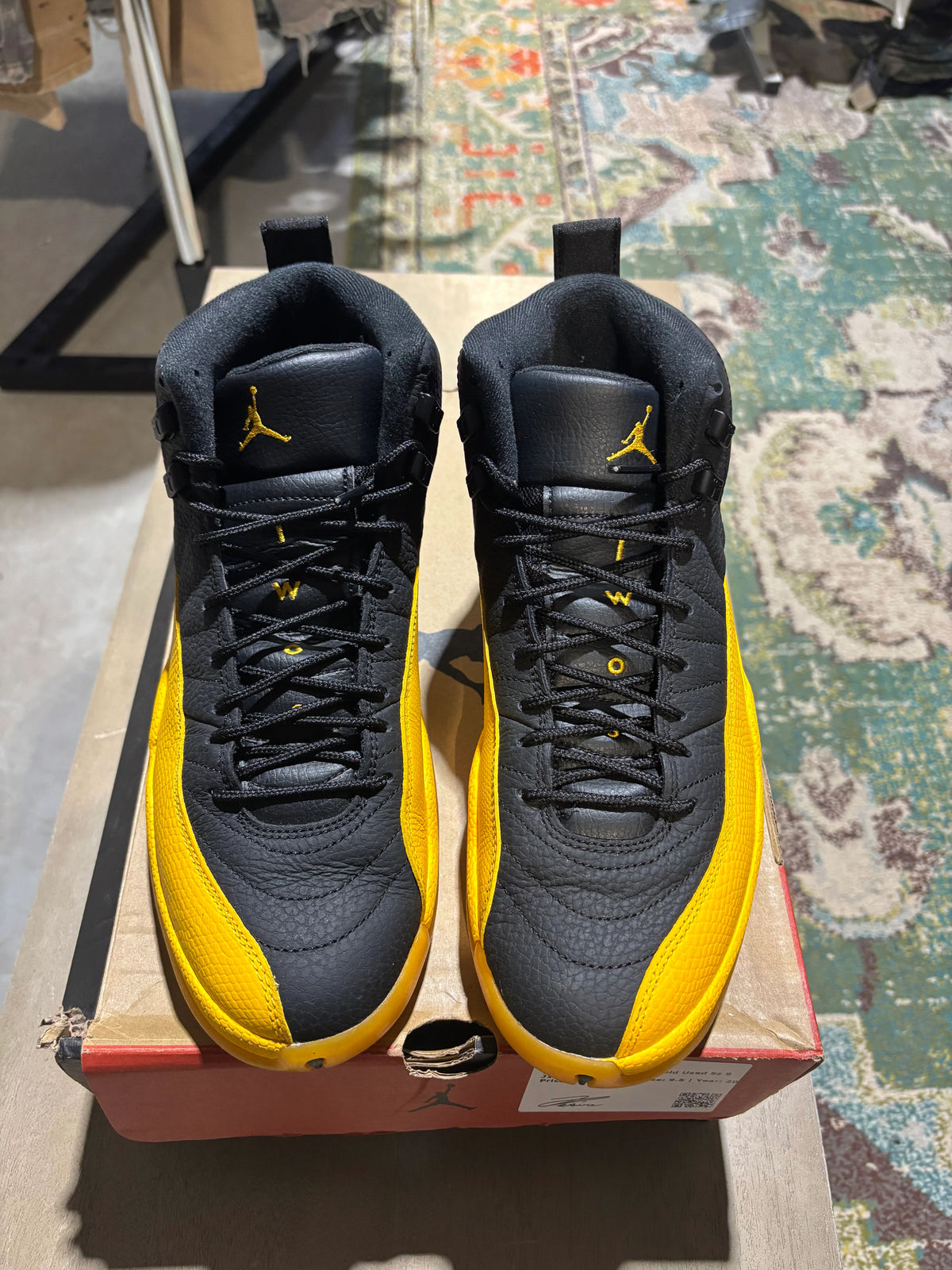 Jordan 12 Retro Black University Gold - Pre-Owned