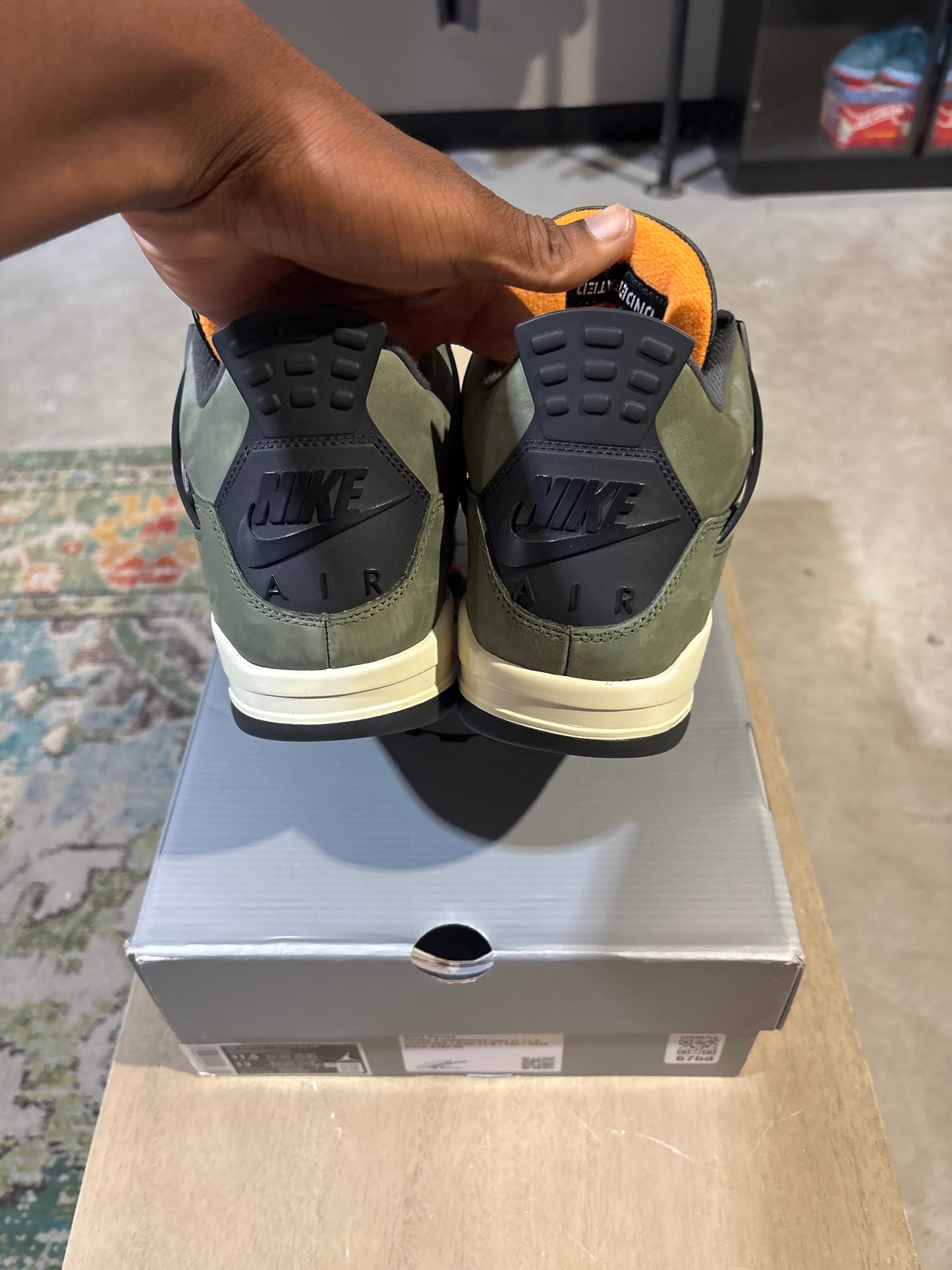 Jordan 4 undefeated used sz 11.5