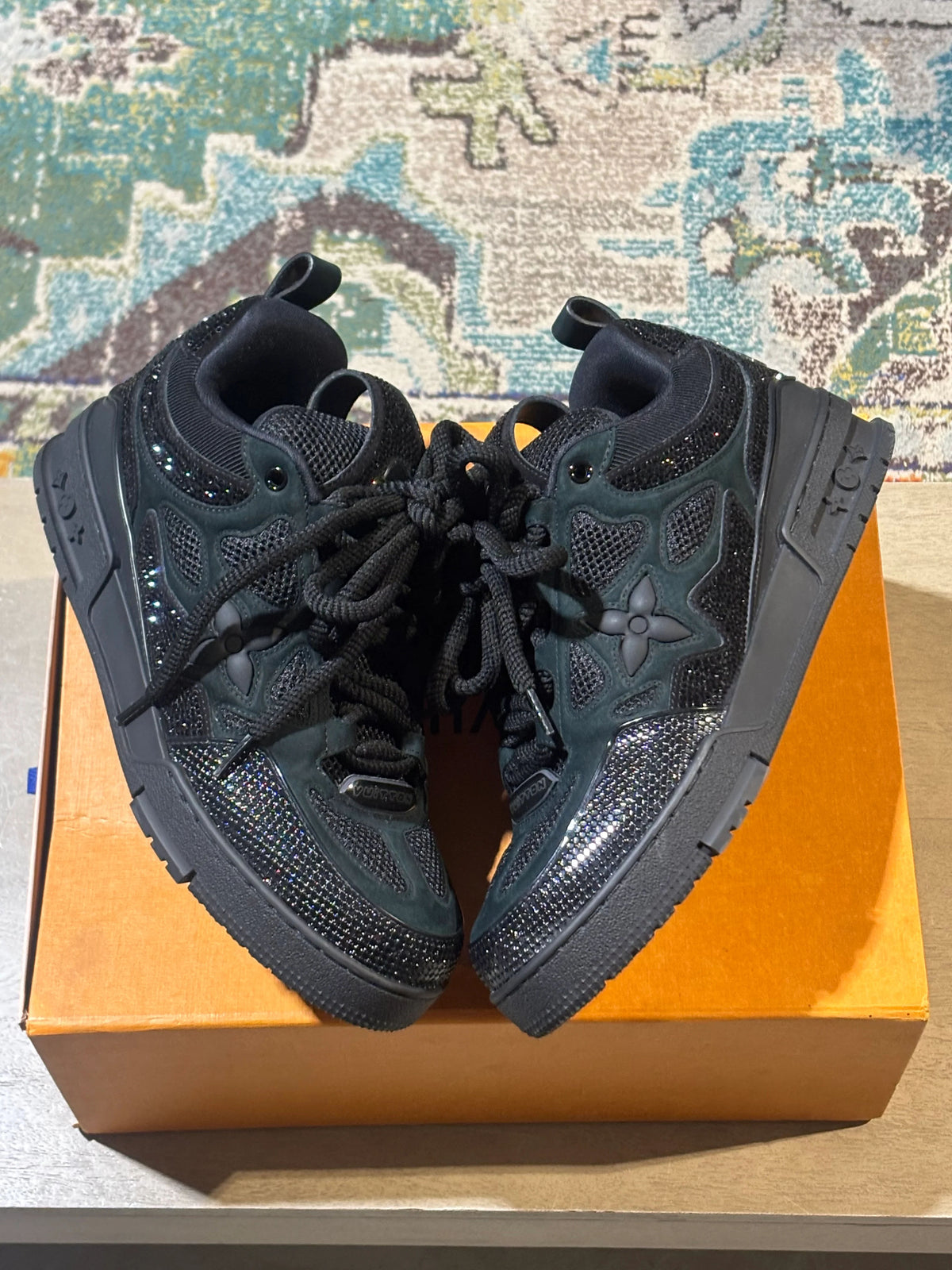 Lv Skate Black/Black Rhinestone Used Sz 9.5 - Pre-Owned