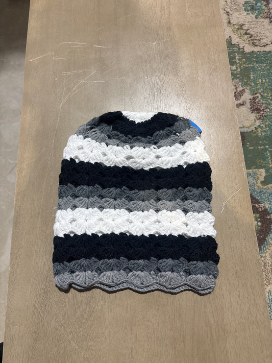 Arkyve Grey/White/Black Beanie