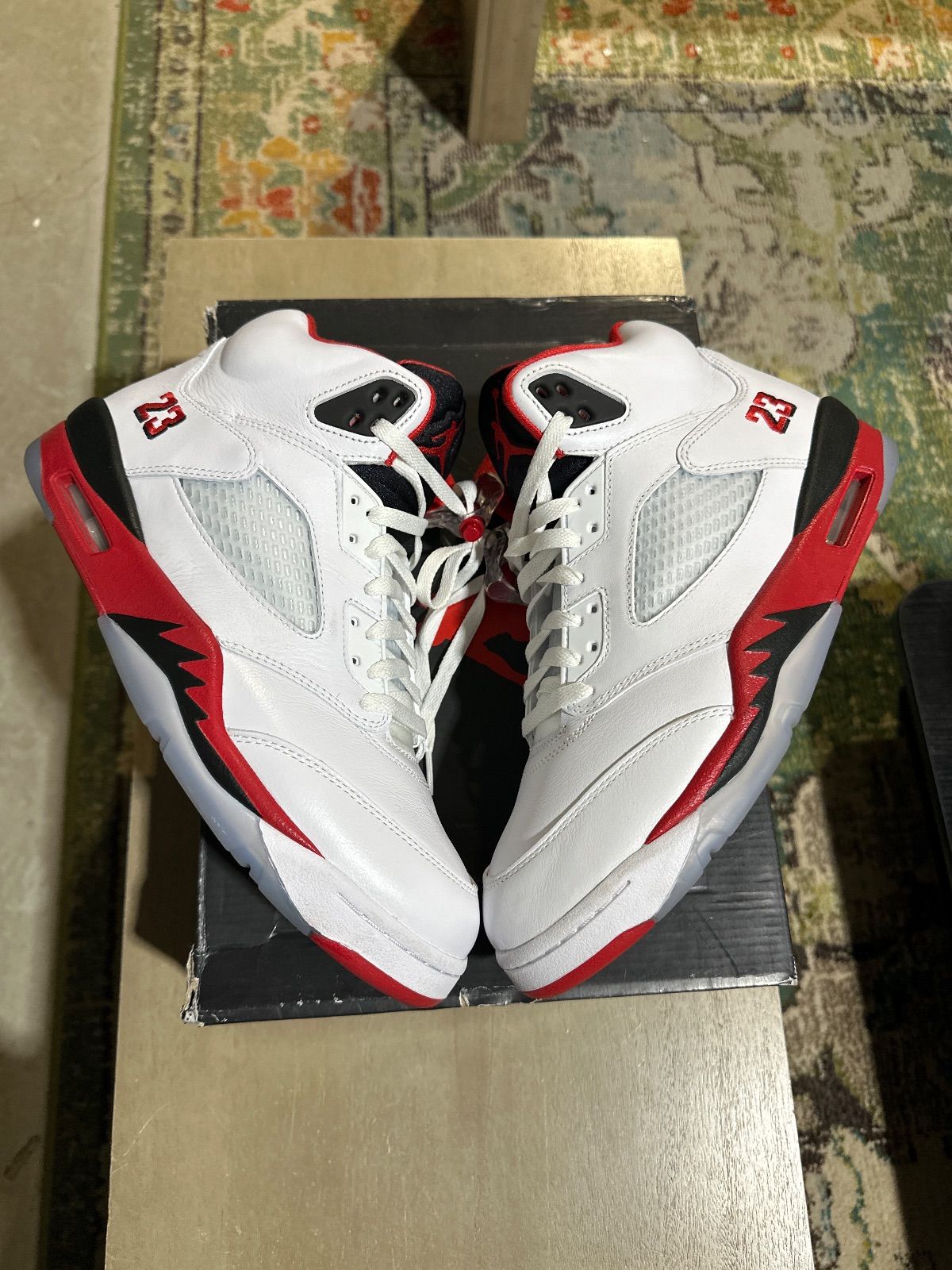 Jordan 5 Retro Fire Red Black Tongue (2025) - Pre-Owned