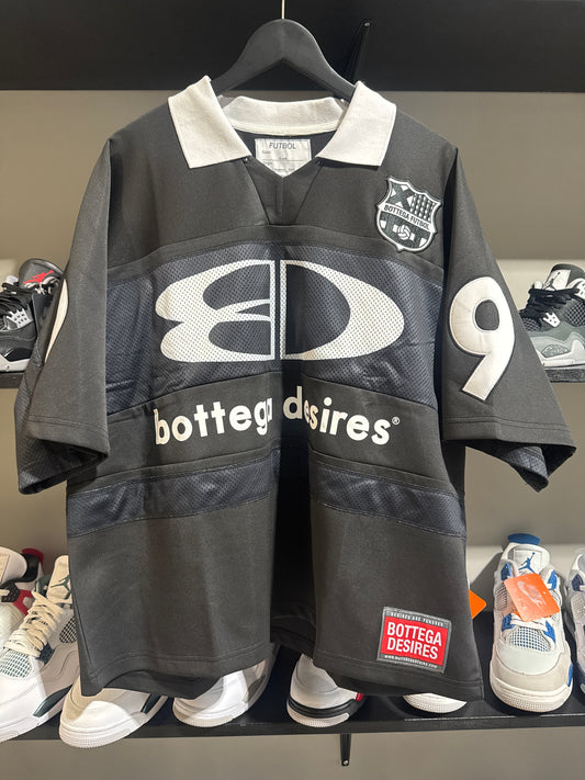 Bottega desires futbol jersey