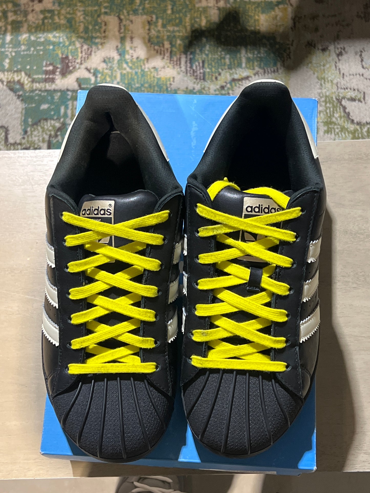 Adidas Pharrell superstar 92 used sz 12