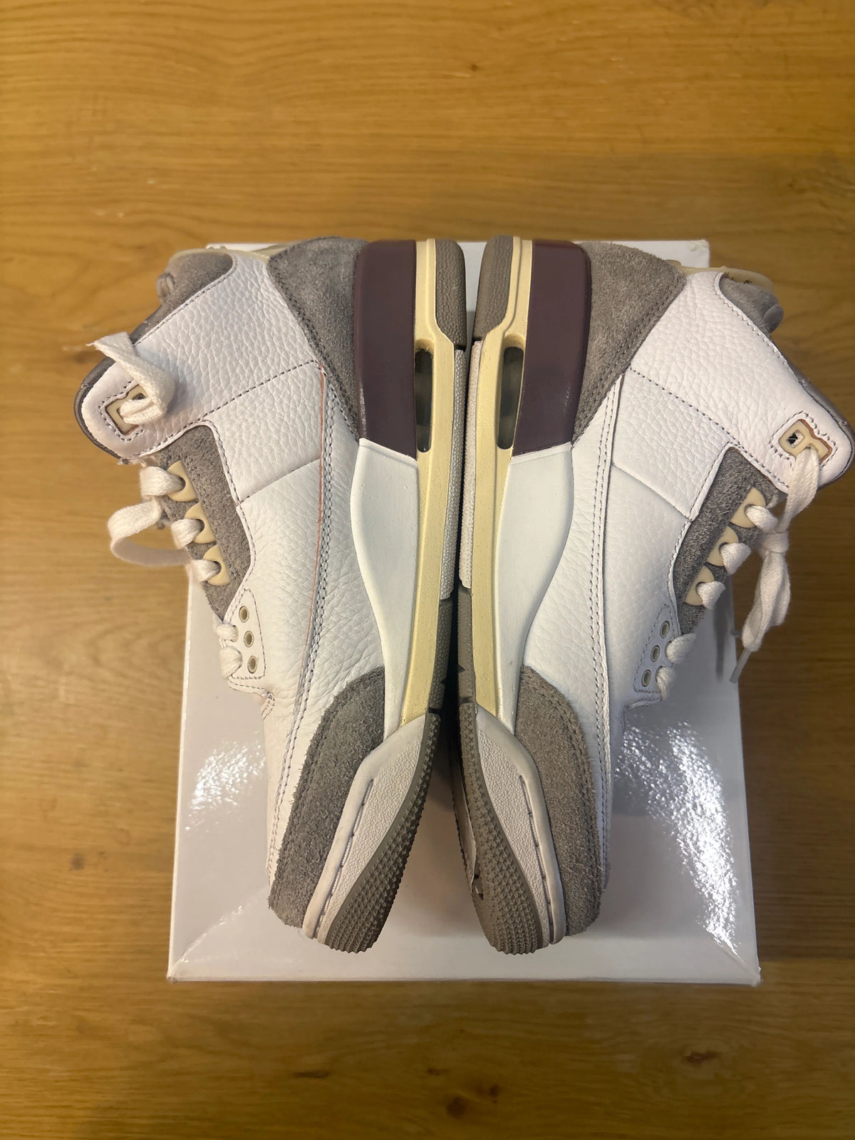 Jordan 3 Retro SP A Ma Maniére (Women's) - Pre-Owned