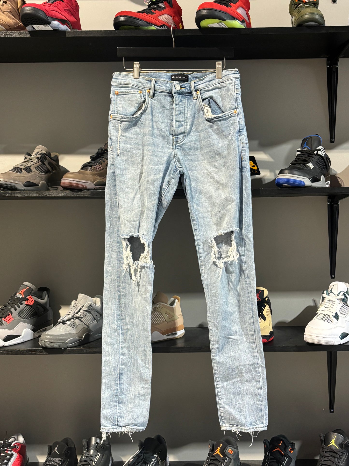 Purple Brand Light Wash Blowout Knee Denim Sz 33