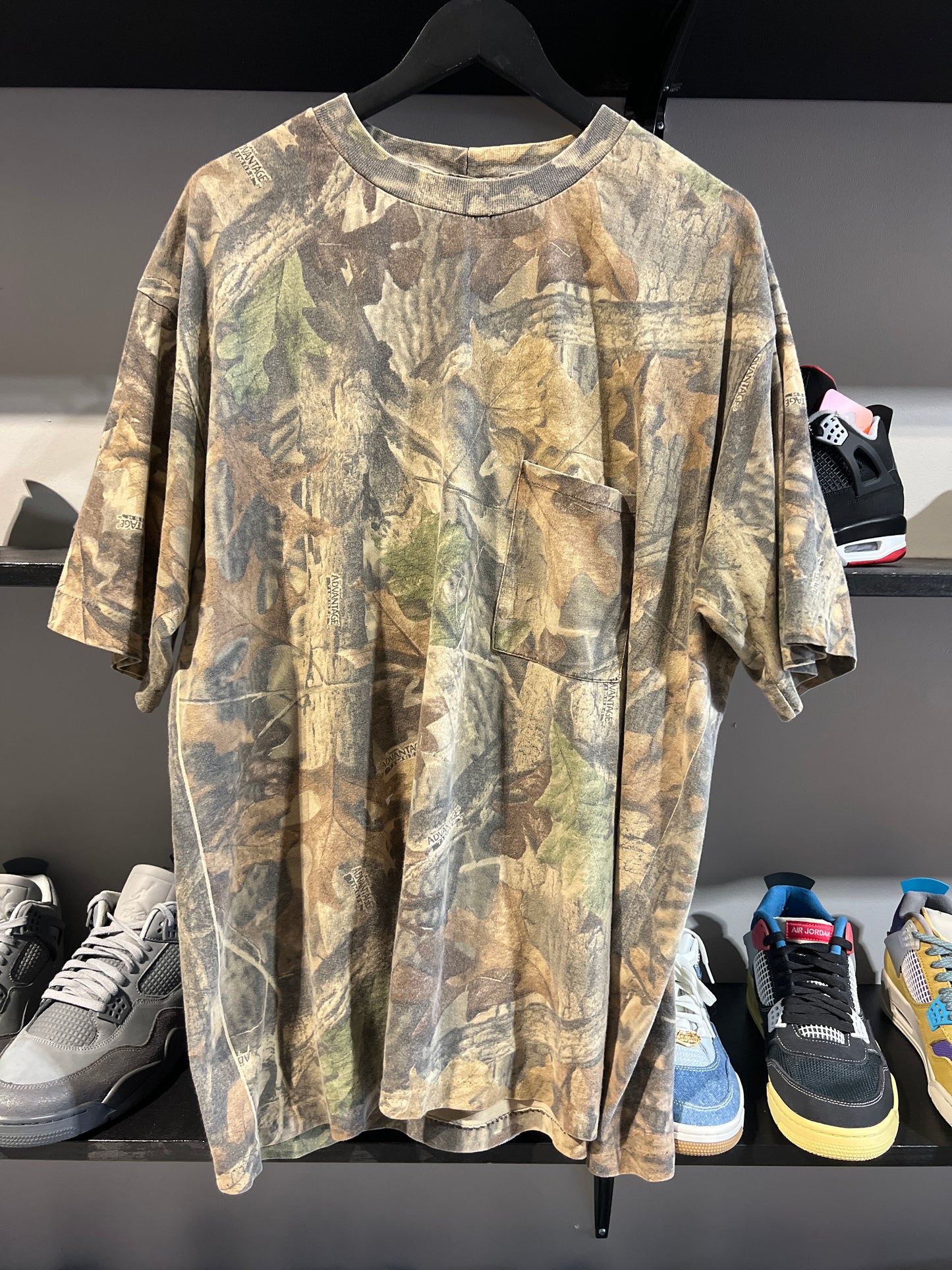 Vintage real tree camo tee