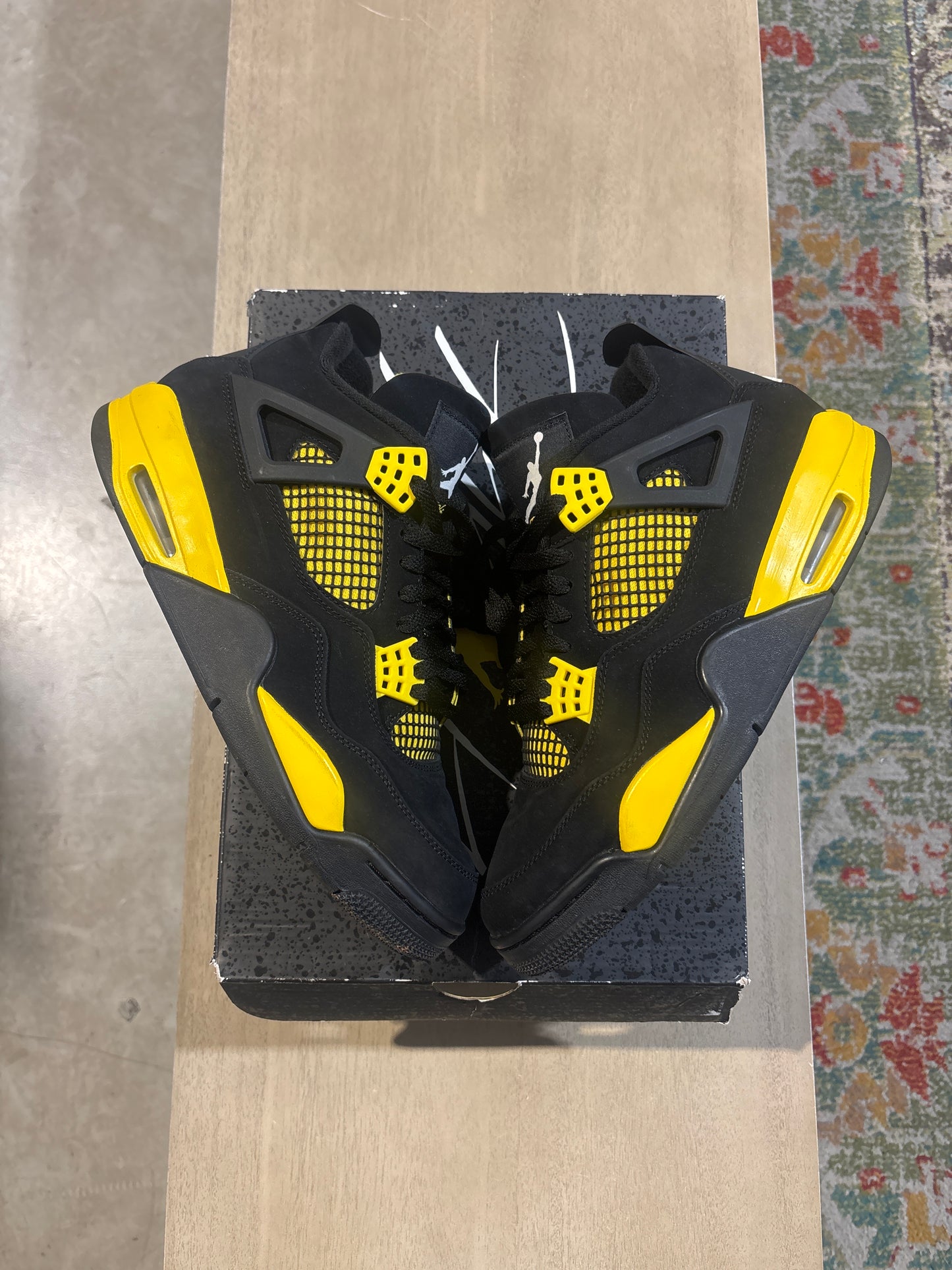 Jordan 4 Thunder Used Sz 9.5