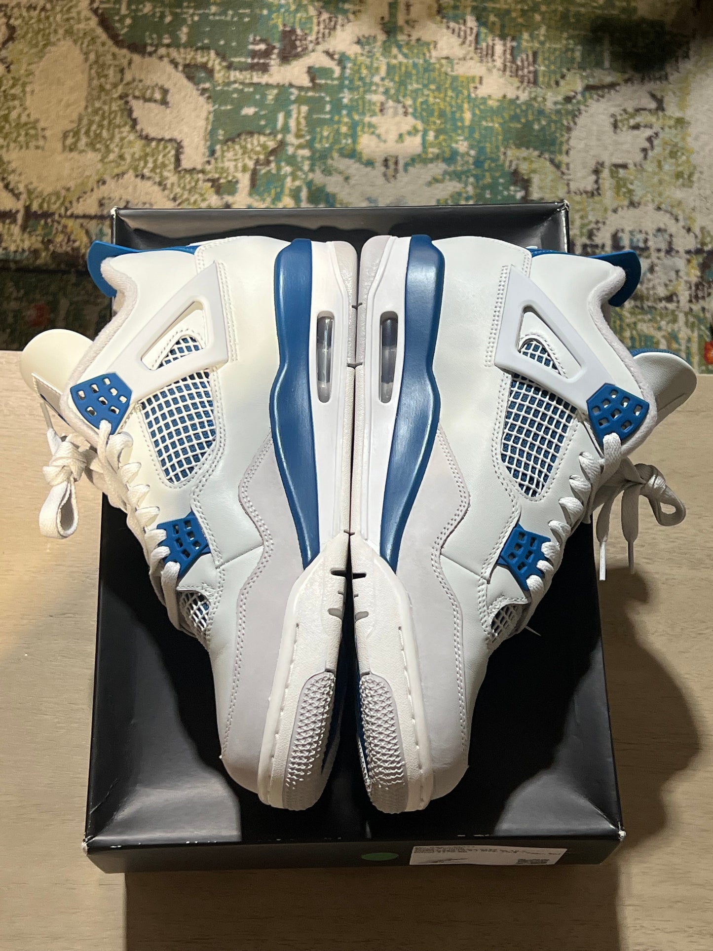 Jordan 4 military used sz 10.5