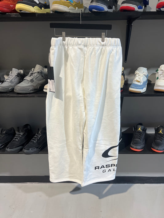 Gv Gallery White Galaxy Sweats