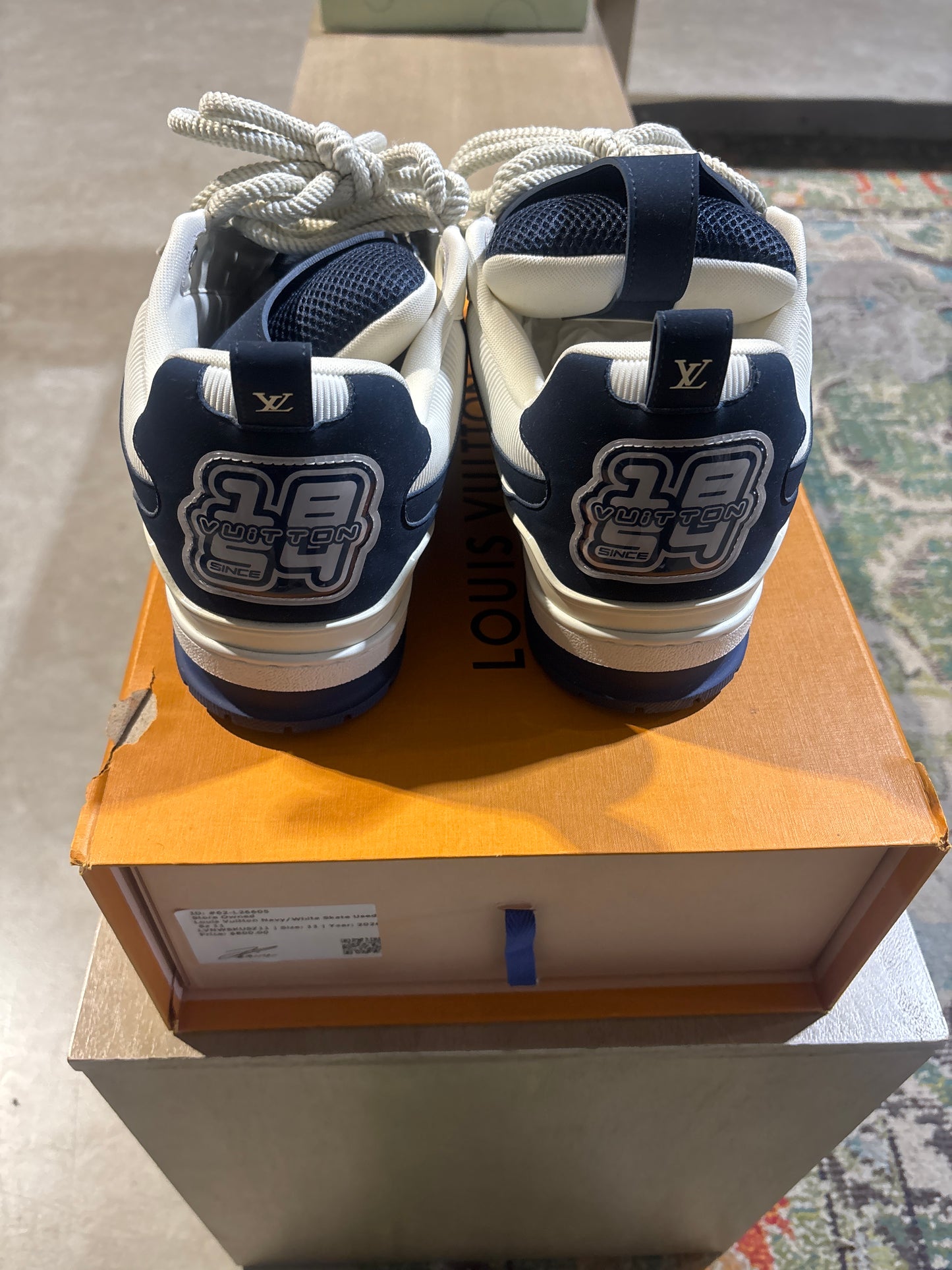Louis Vuitton Navy/White Skate Used Sz 11