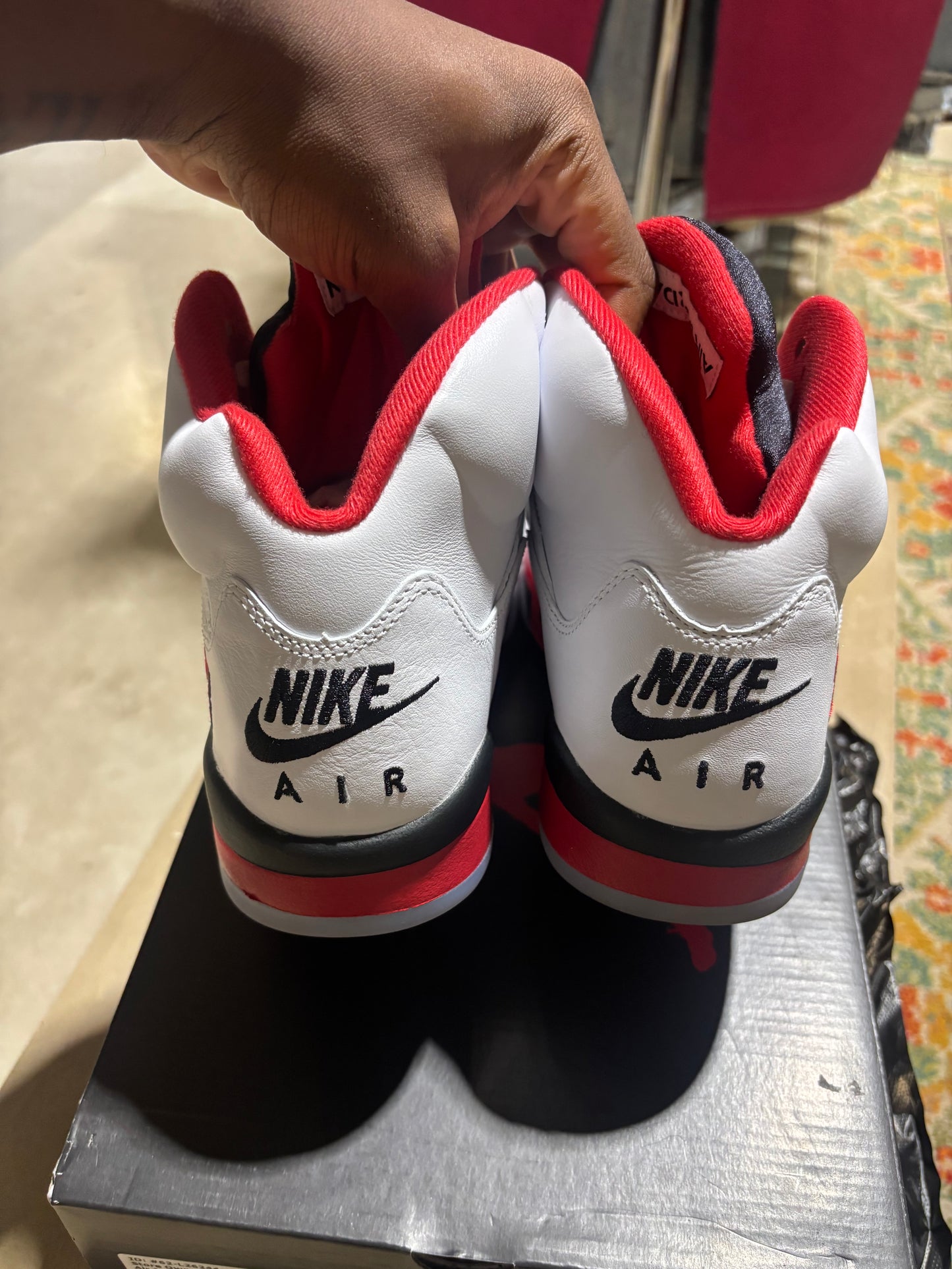 Air Jordan 5 fire red used 9.5