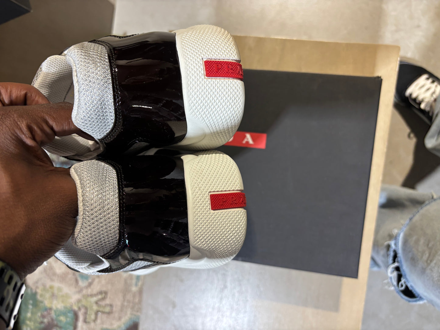 PRADA CUP BURGUNDY USED SZ 10