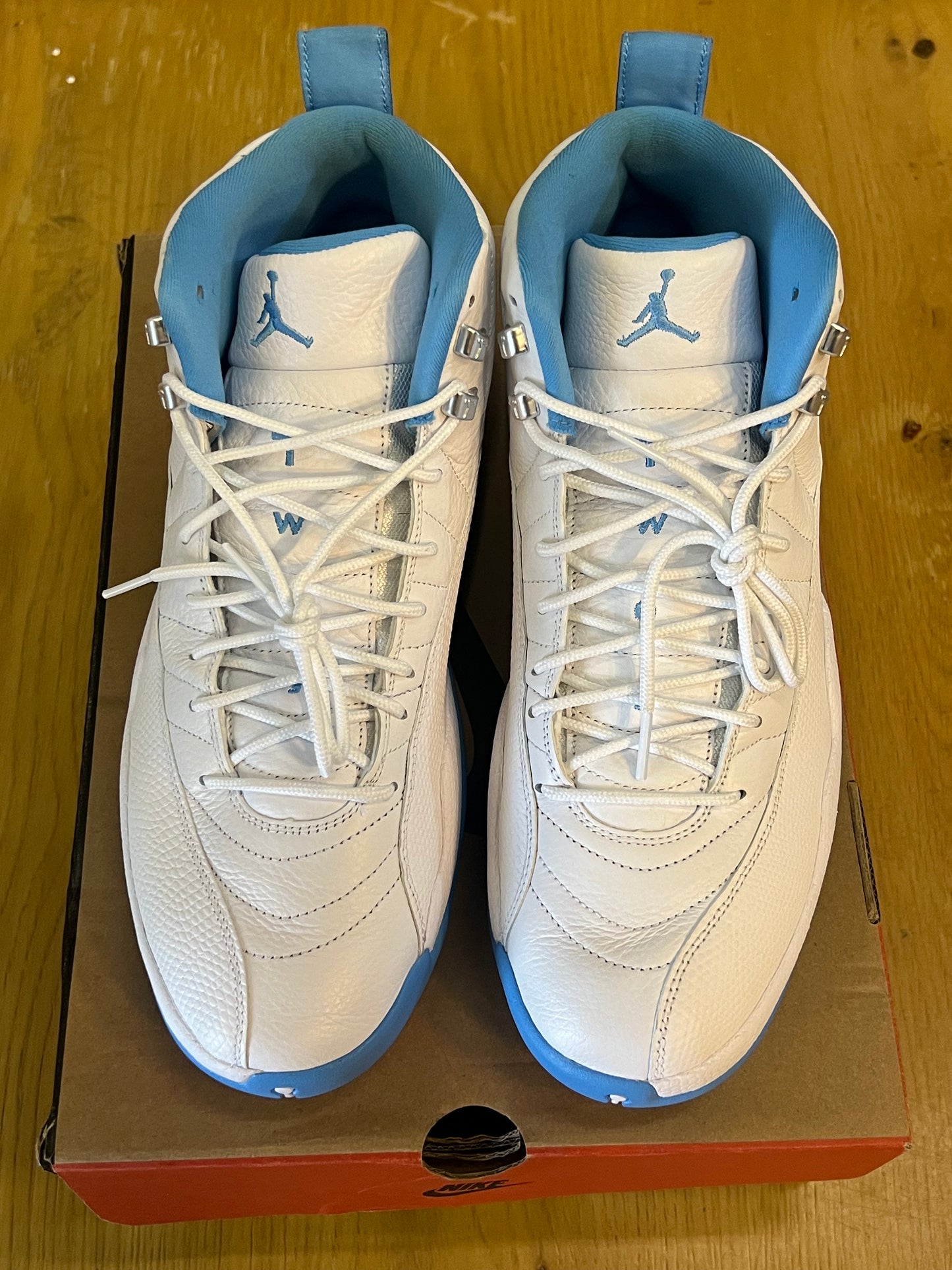 AIR JORDAN 12 RETRO MELO Used Sz 12