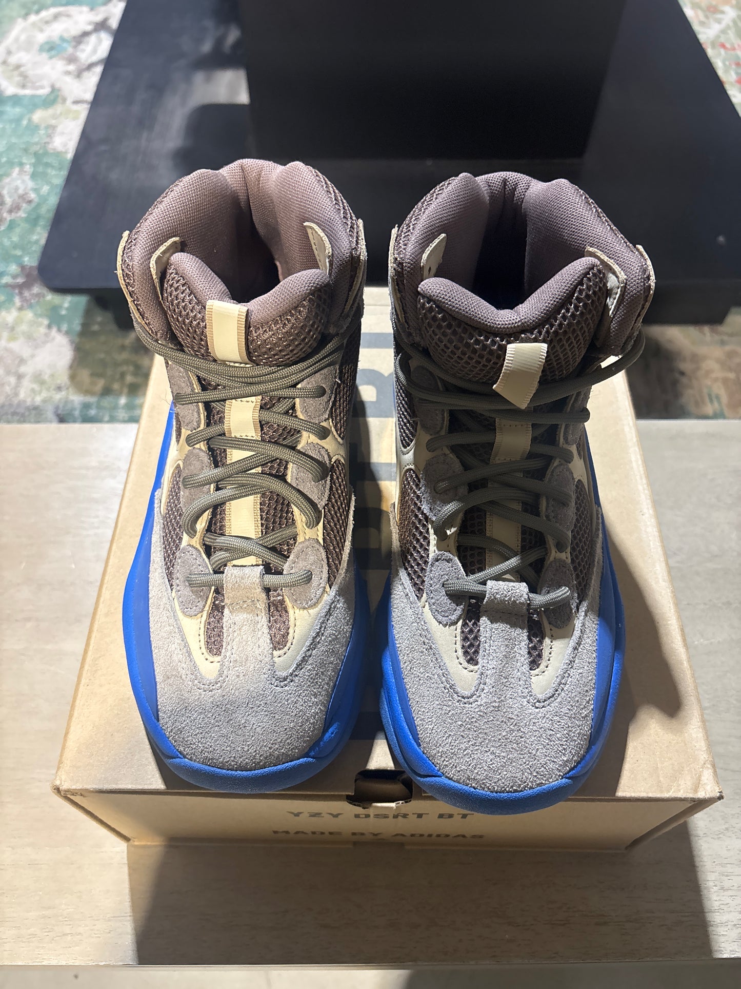 yeezy boot taupe blue used sz 8.5