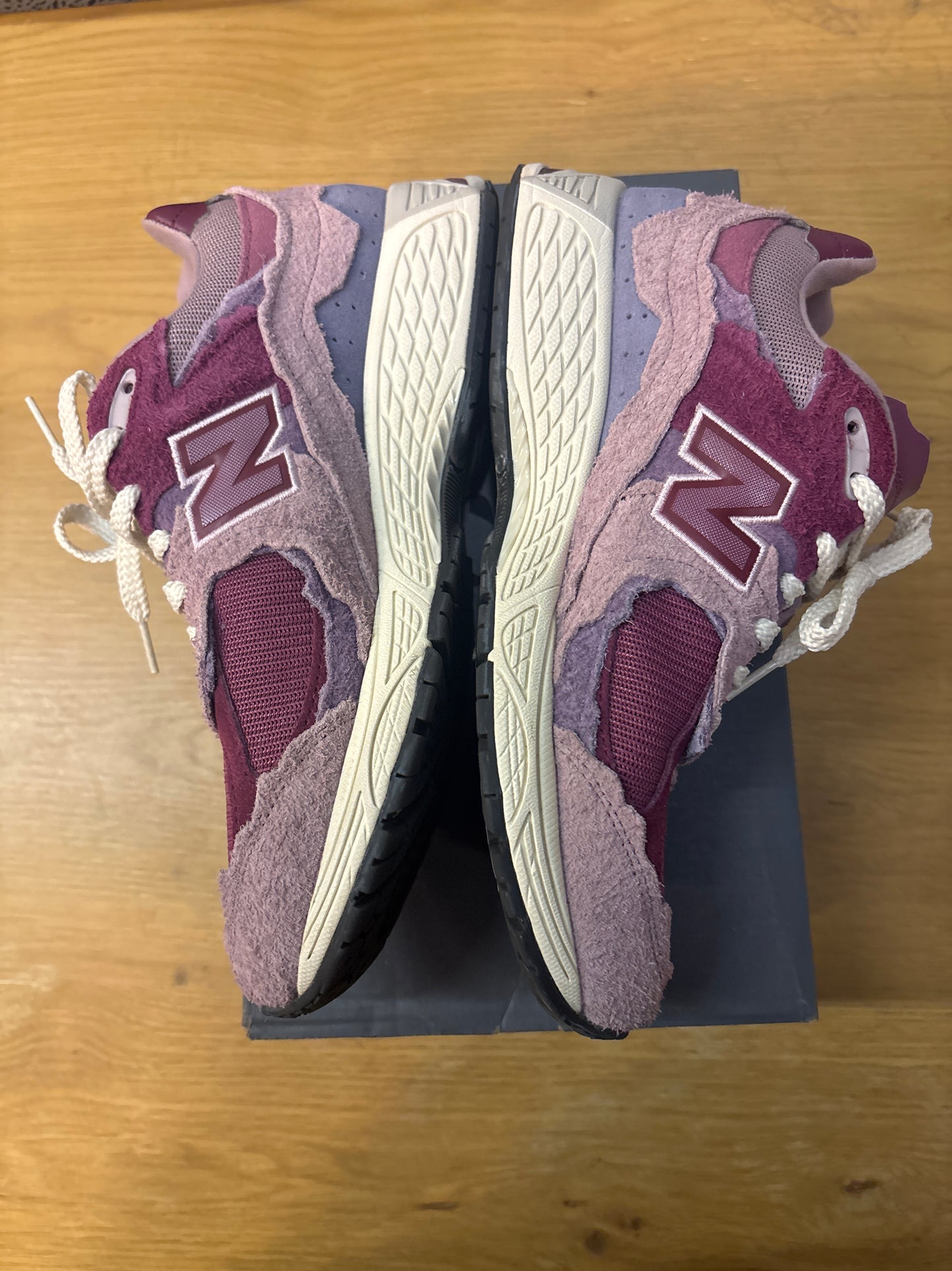 2002R Protection Pack - Pink USED SZ 9