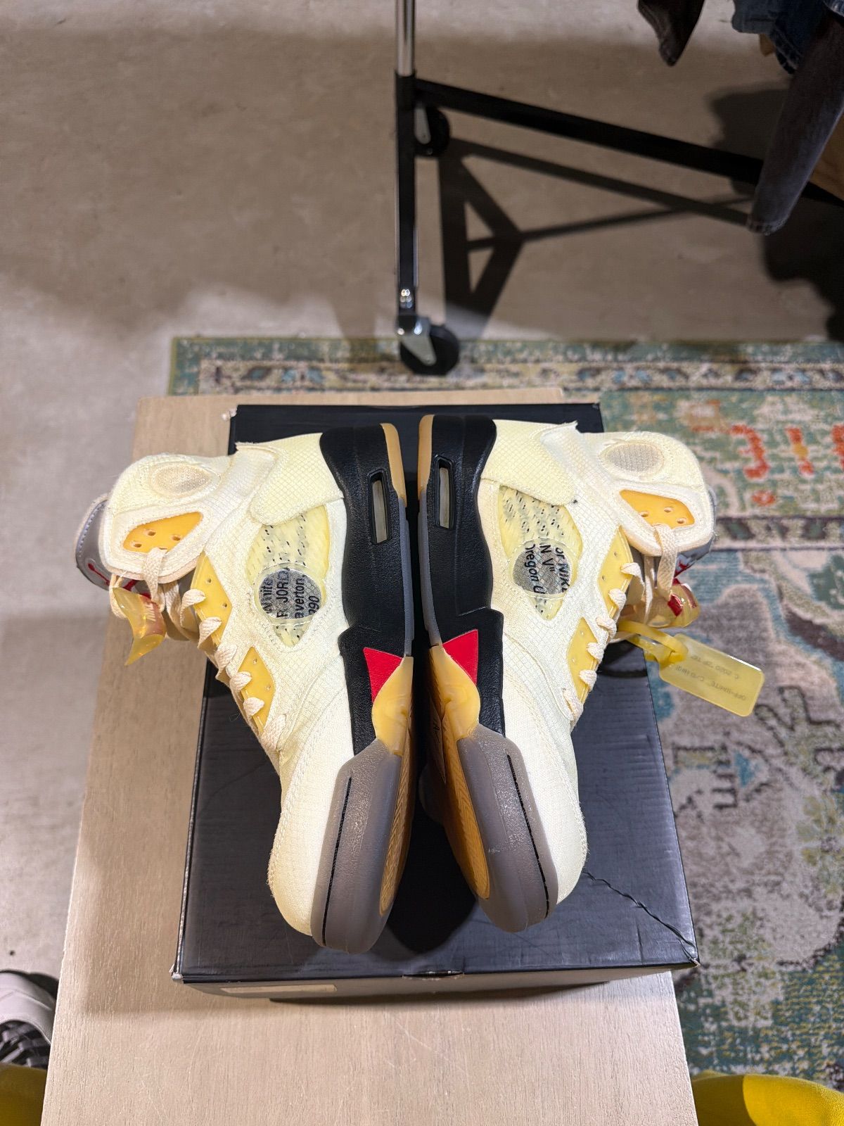 Jordan 5 Retro Off-White Sail - Pre-Owned