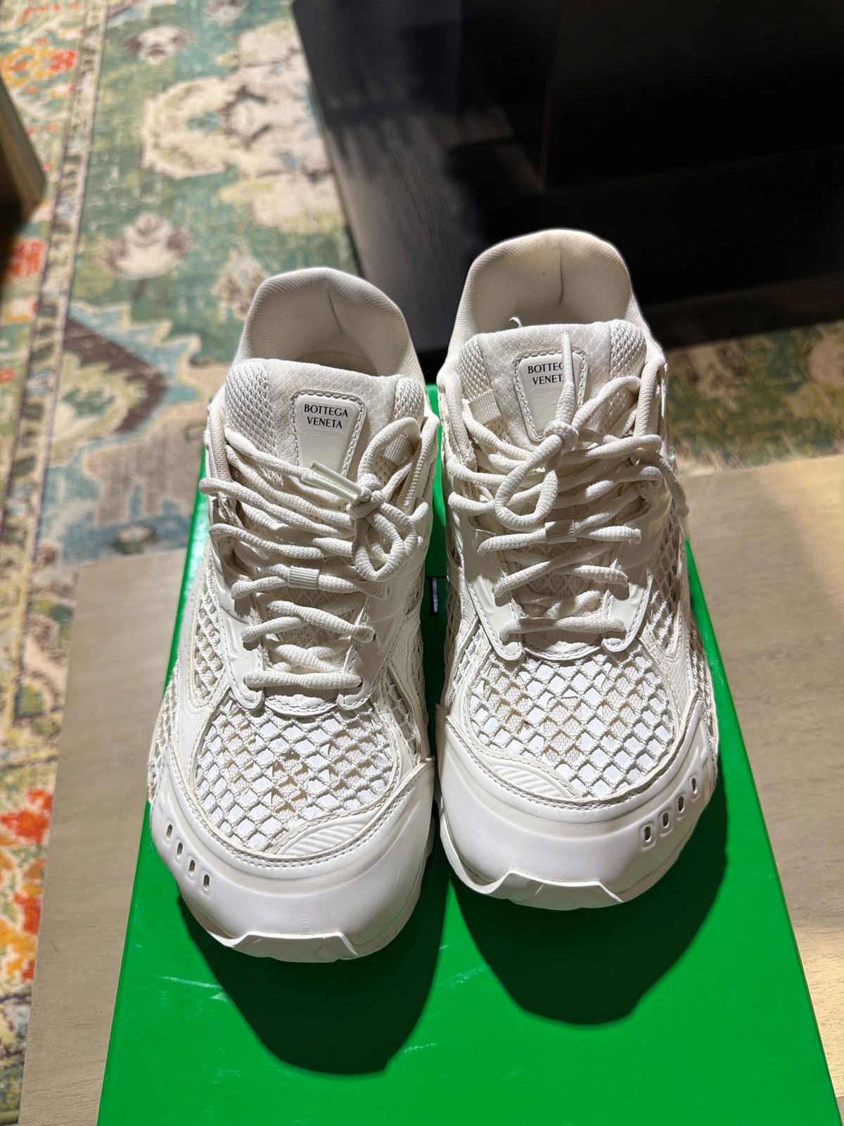 Bottega Orbit White/White Used Sz 9 - Pre-Owned