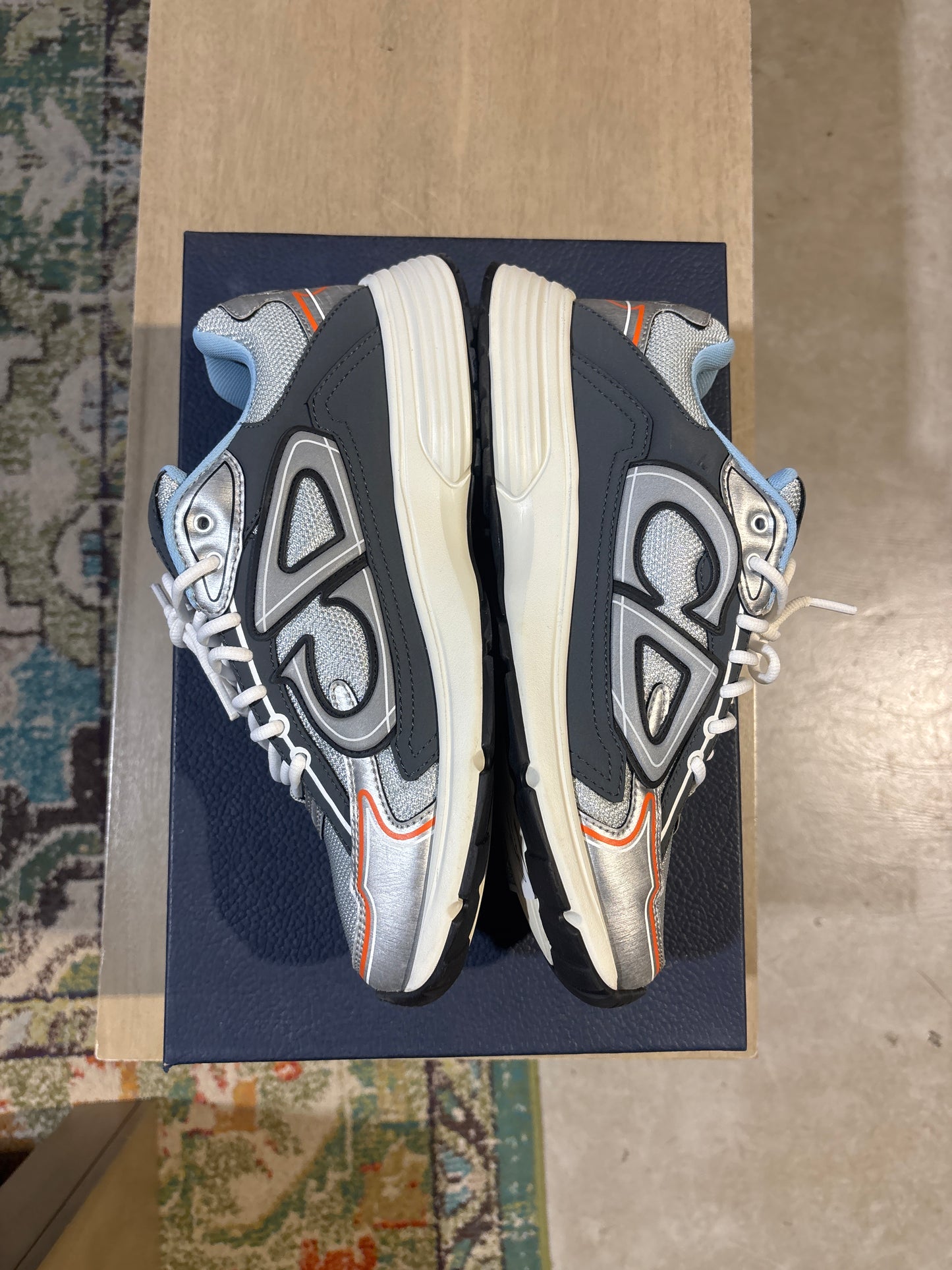 Dior B30 Grey/Orange Sz 9