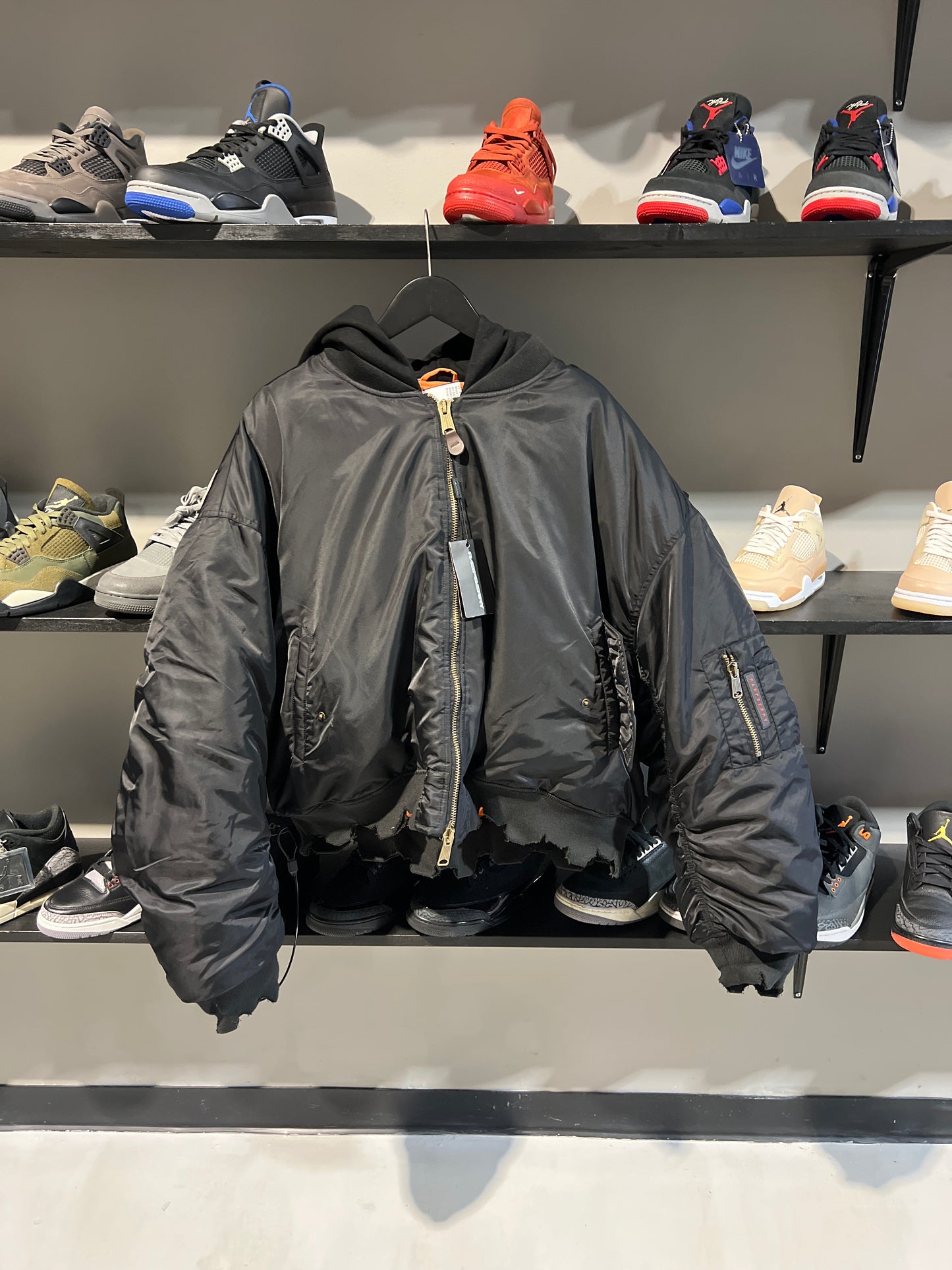 Gv Gallery Black Hooded Bomber U