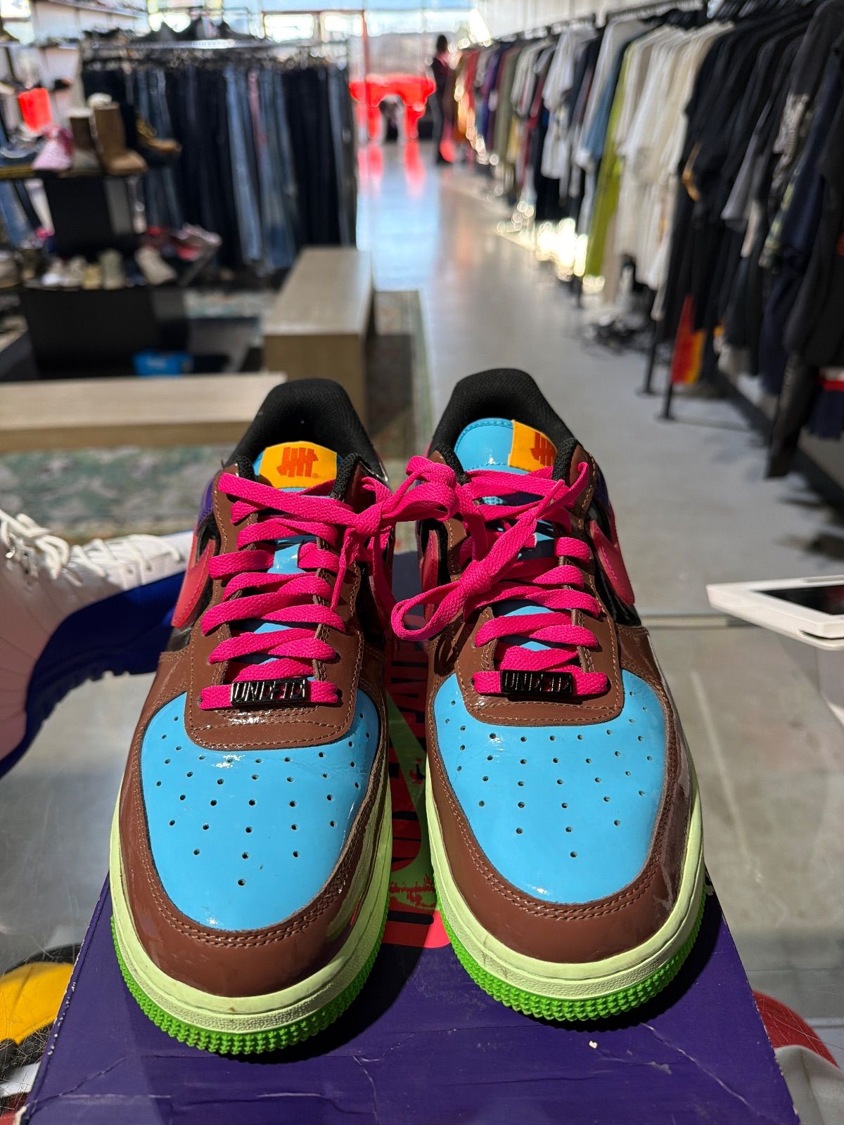 Nike Air Force 1 Low SP Undefeated Multi-Patent Pink Prime - Pre-Owned