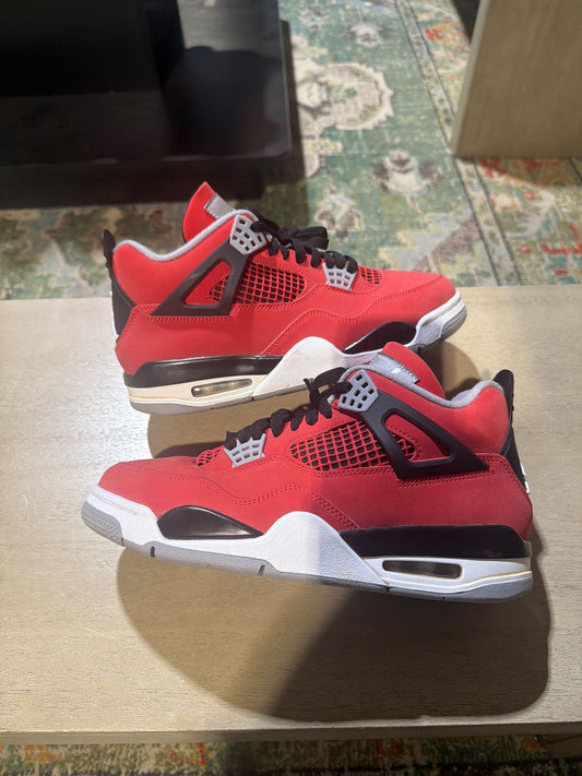 Jordan 4 Retro Toro Bravo (2026) - Pre-Owned NB