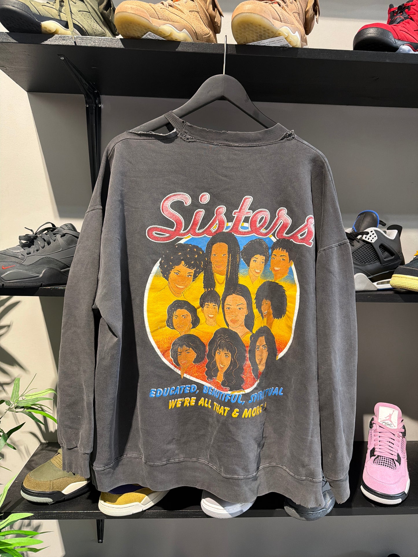 Vintage Million Women March Thrashed Crewneck Sz L