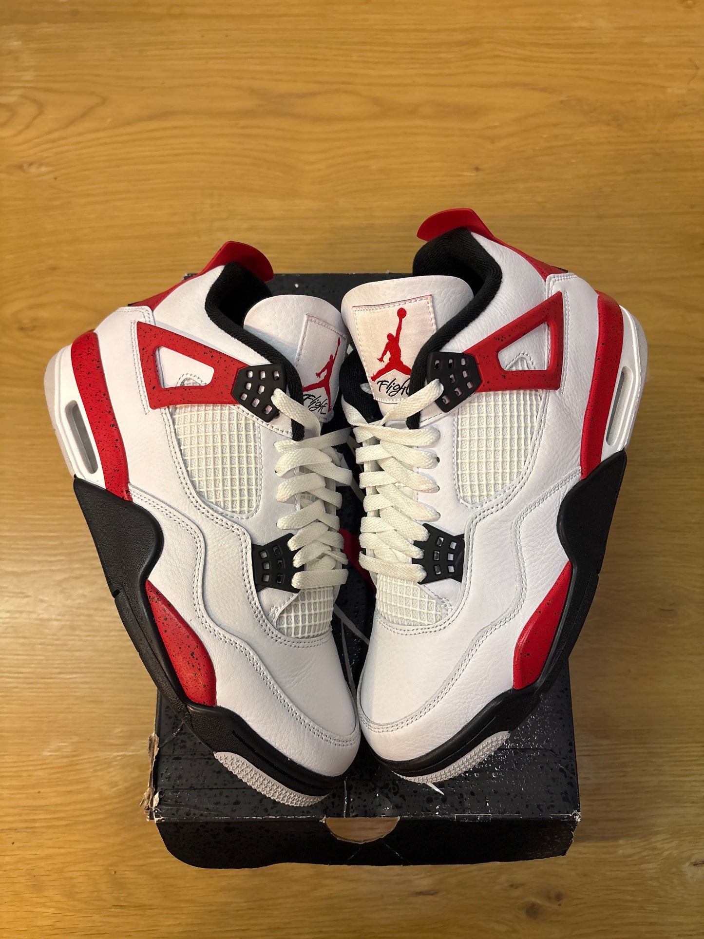 2. Air Jordan 4 Retro Red Cement Used Size 9