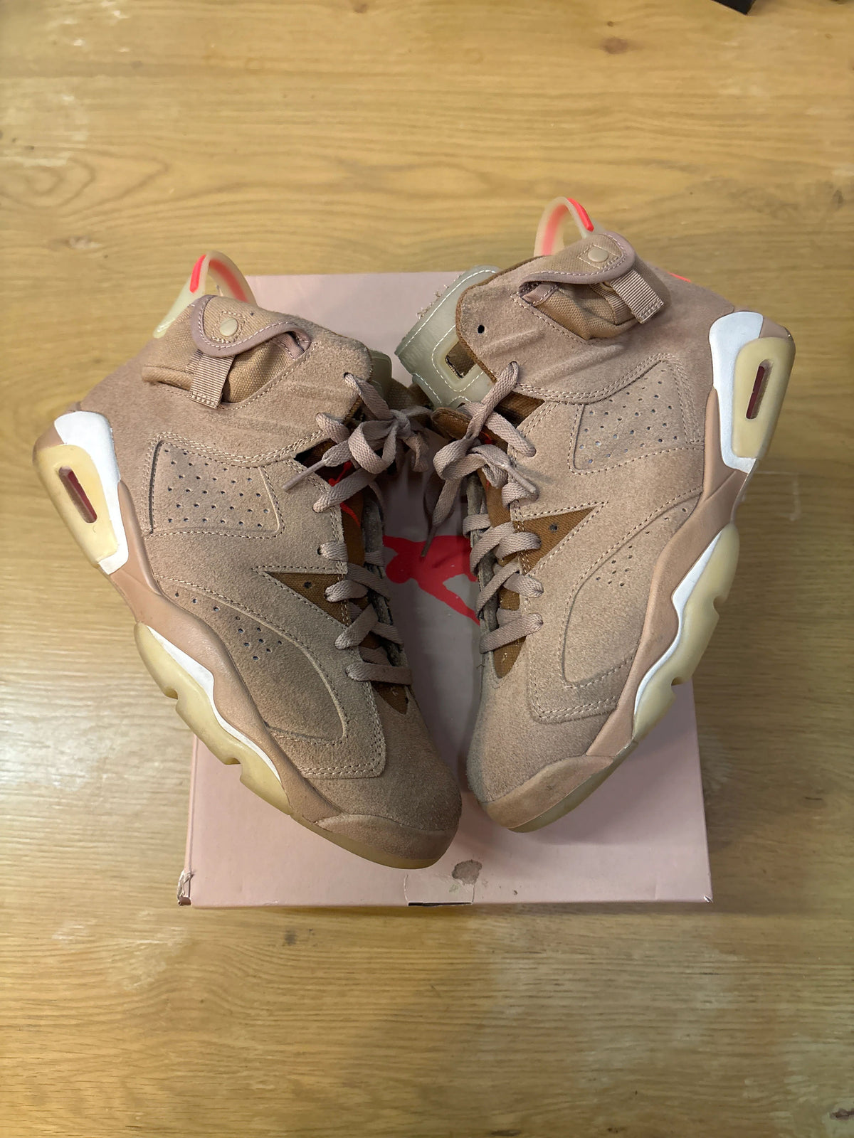 Jordan 6 Retro Travis Scott British Khaki - Pre-Owned