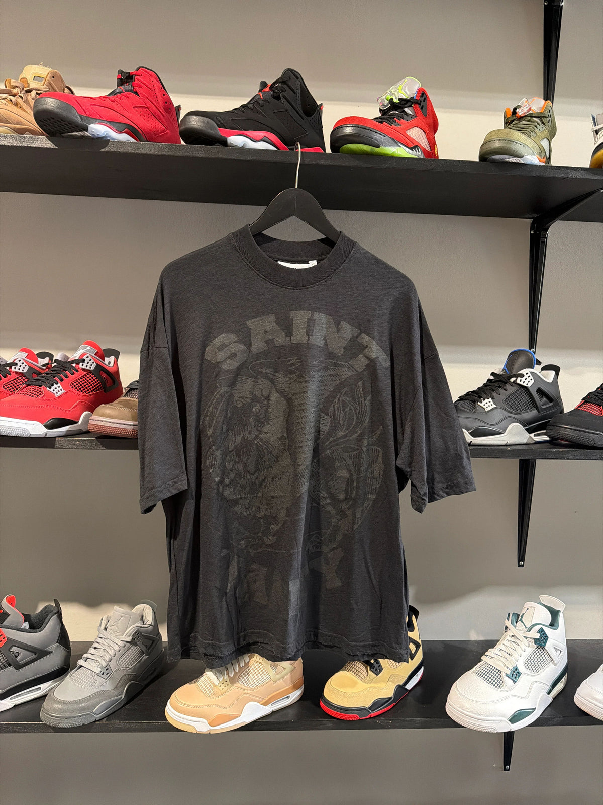 Saint Vanity Black/Black Griffin Tee