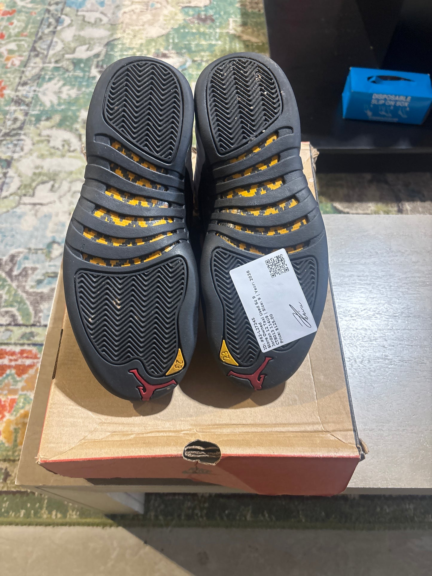 Jordan 12 Taxi Used Sz 9