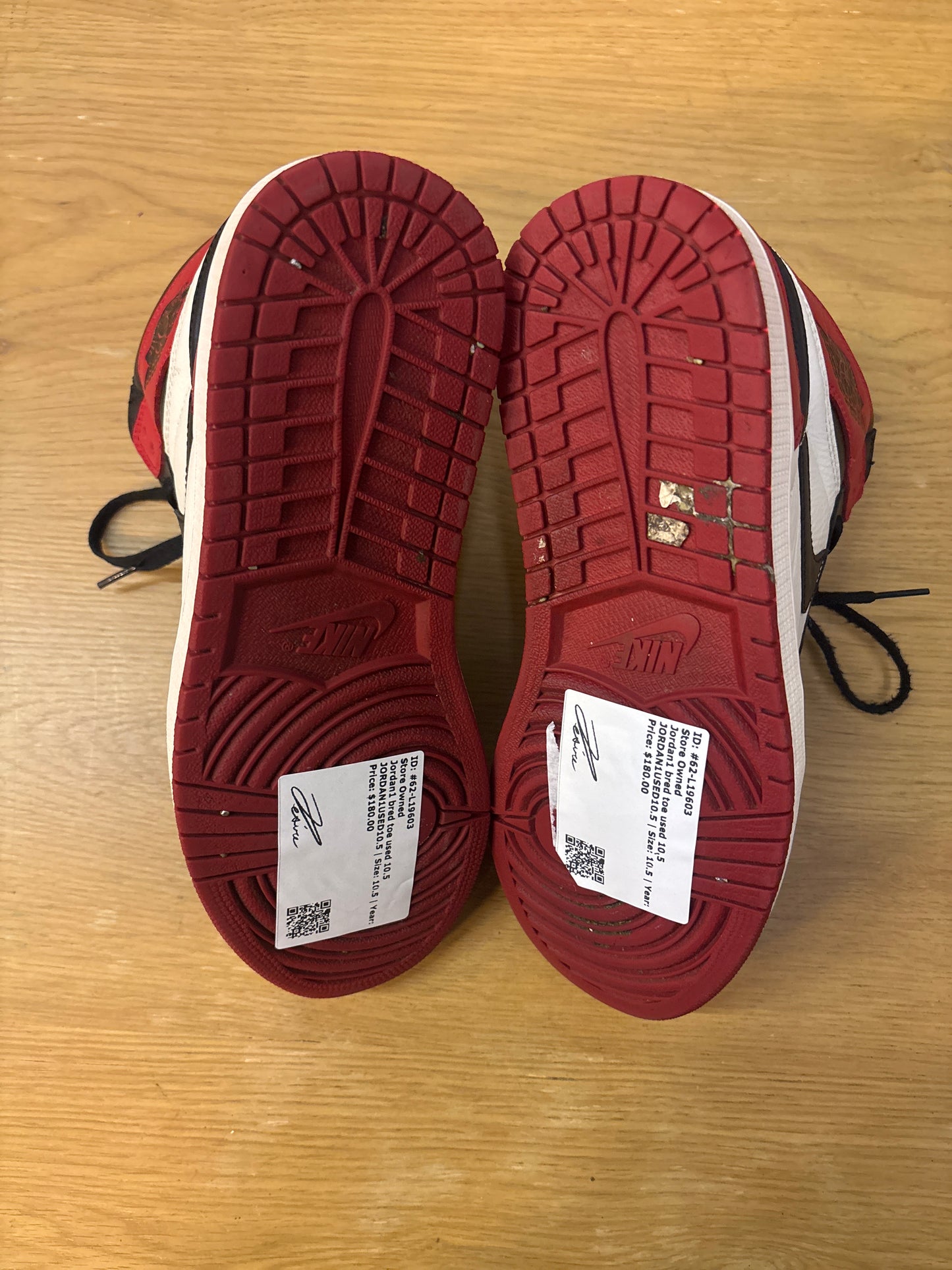 Jordan1 bred toe used 10.5