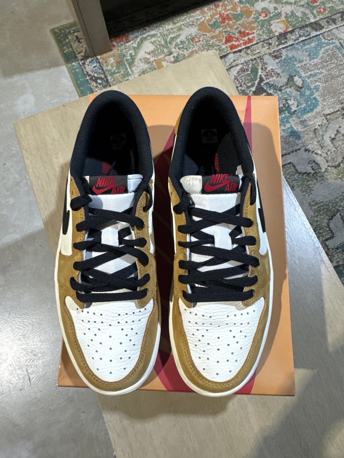 Jordan 1 Rookie Of The Year Low Used Sz 10