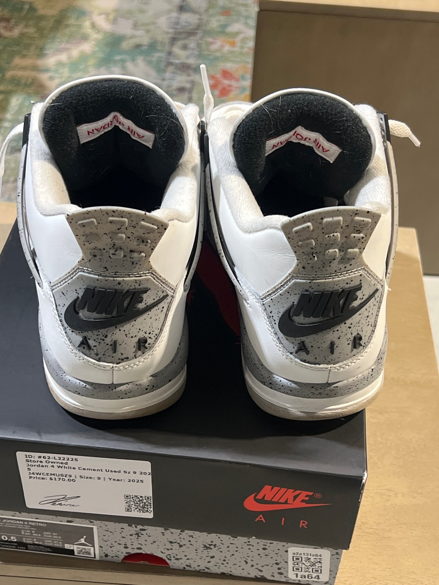 Jordan 4 White Cement Used Sz 9 2025