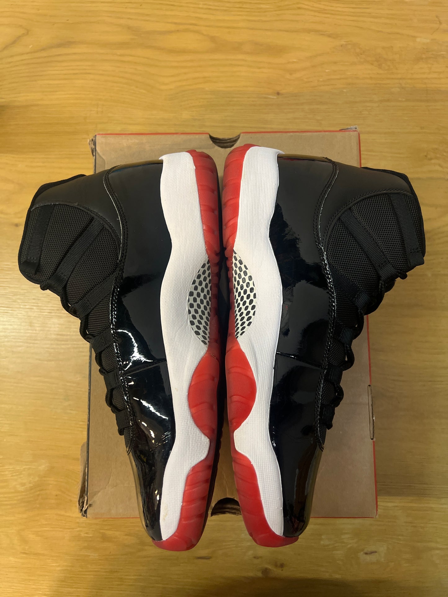 Jordan 11 bred 2019 Used Sz 13