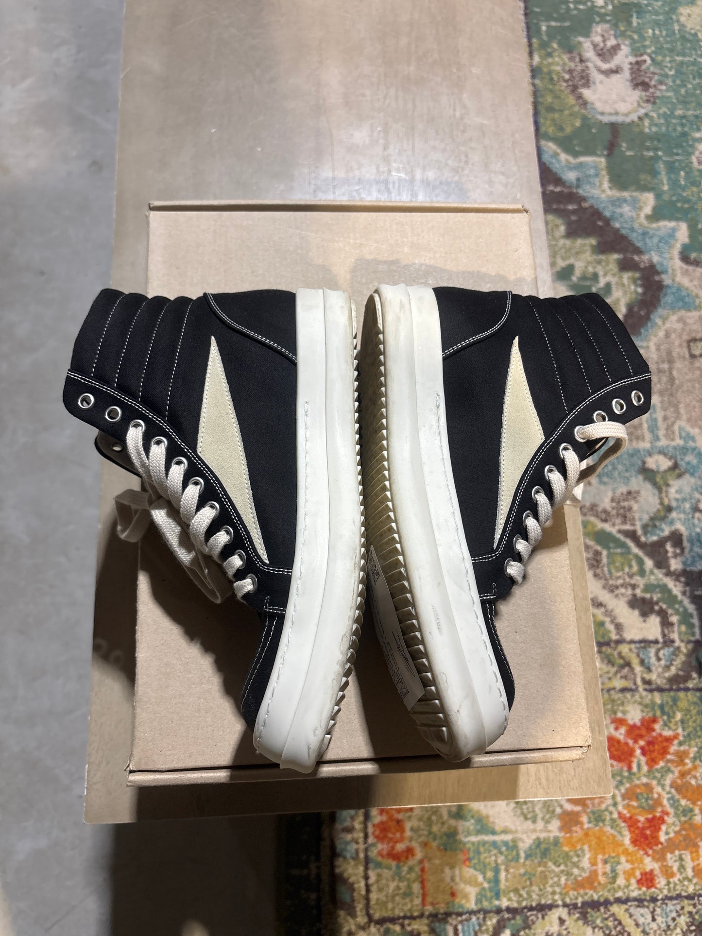 Blk Rick Vintage Sneaker High Sz 5.5 Used