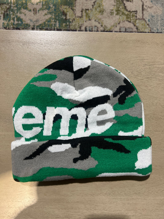 SUPREME BIG LOGO BEANIE GREEN CAMO