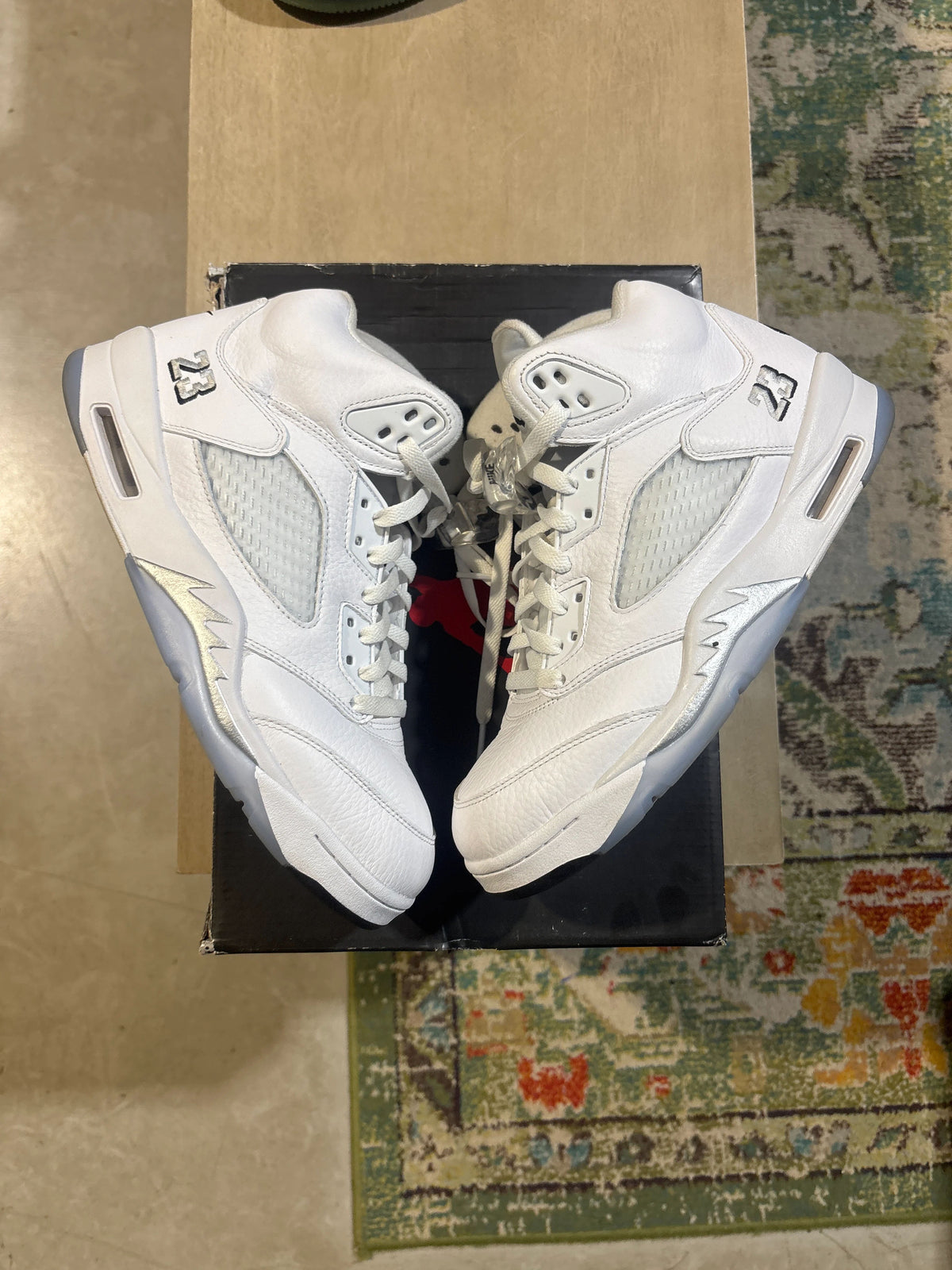 Jordan 5 Retro White Metallic (2026) - Pre-Owned