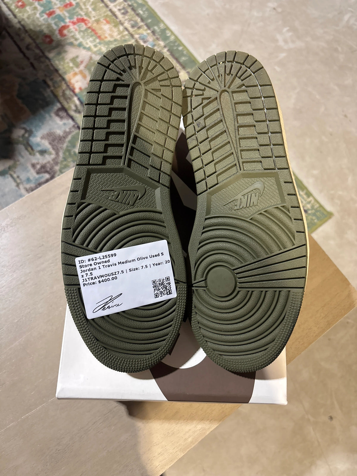 Jordan 1 Retro Low OG SP Travis Scott Medium Olive - Pre-Owned